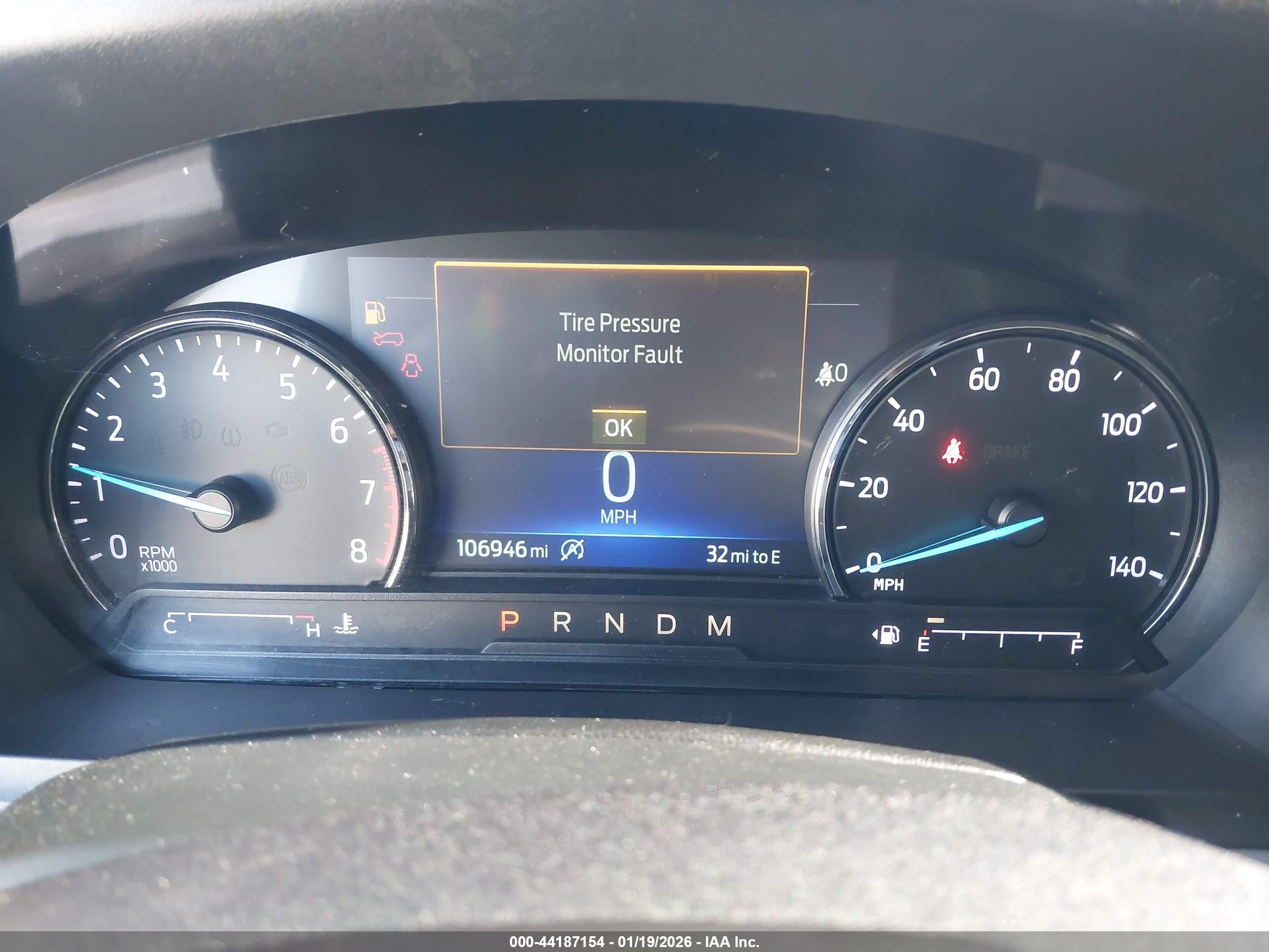 FORD EXPLORER image 7