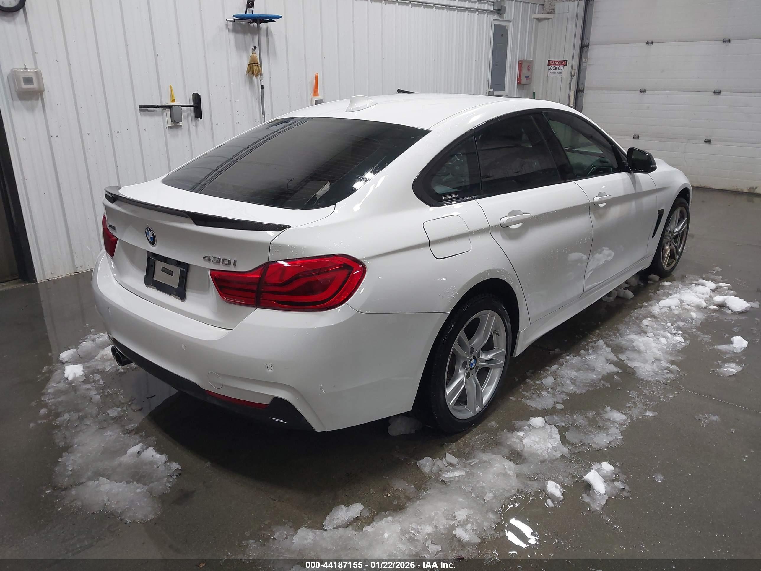 BMW 430I image 4