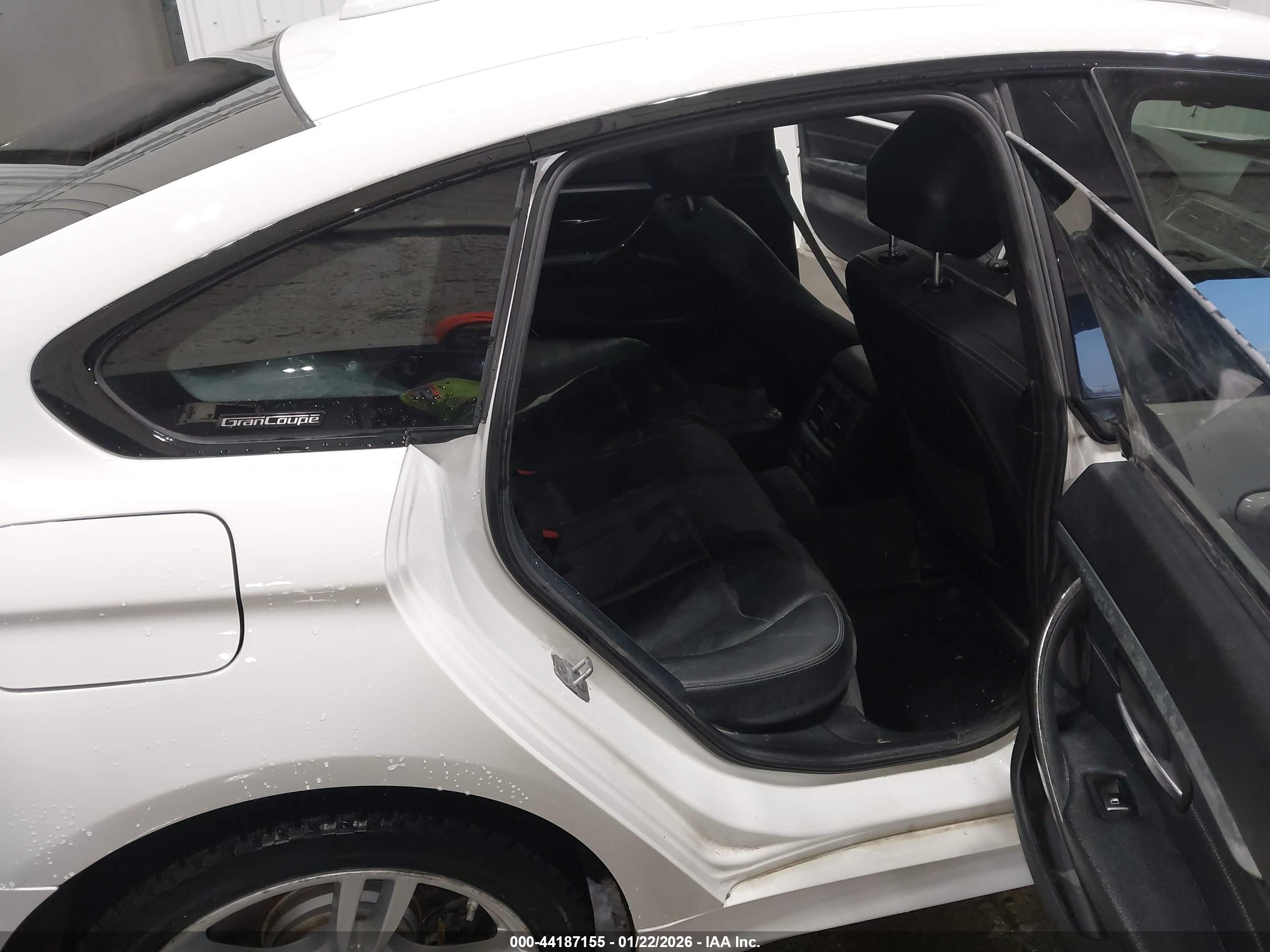 BMW 430I image 8