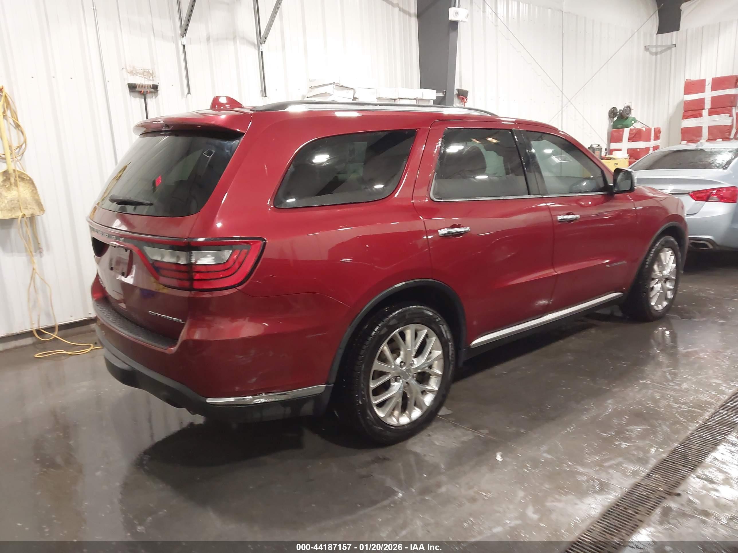 DODGE DURANGO image 4