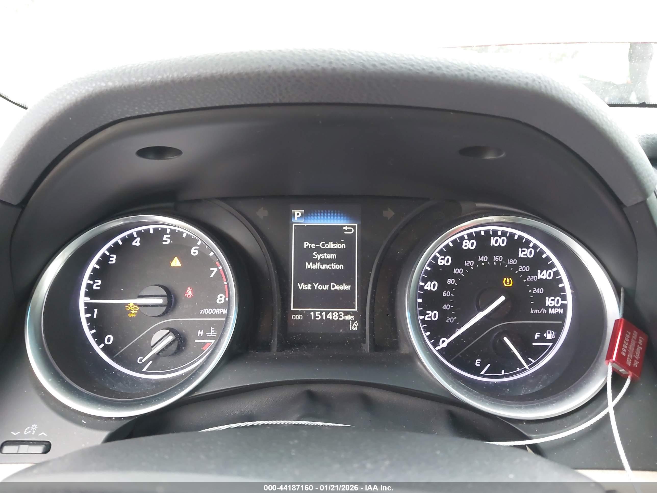 TOYOTA CAMRY image 7