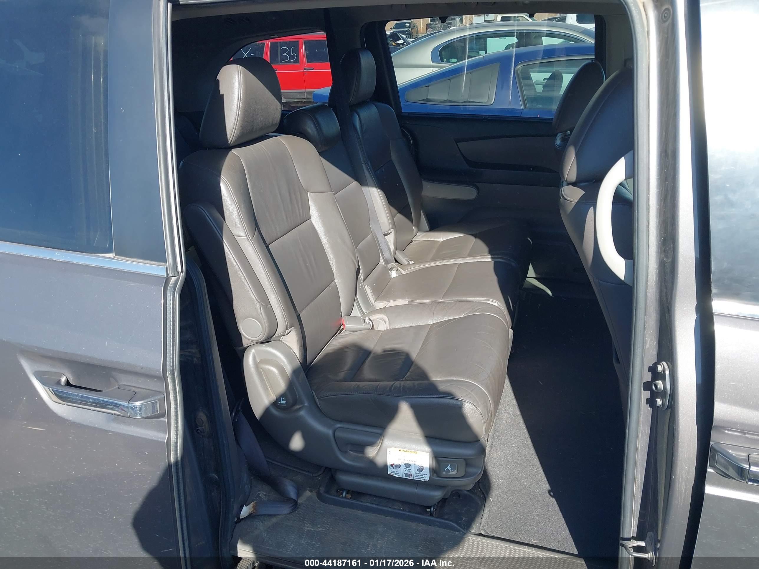 HONDA ODYSSEY image 8