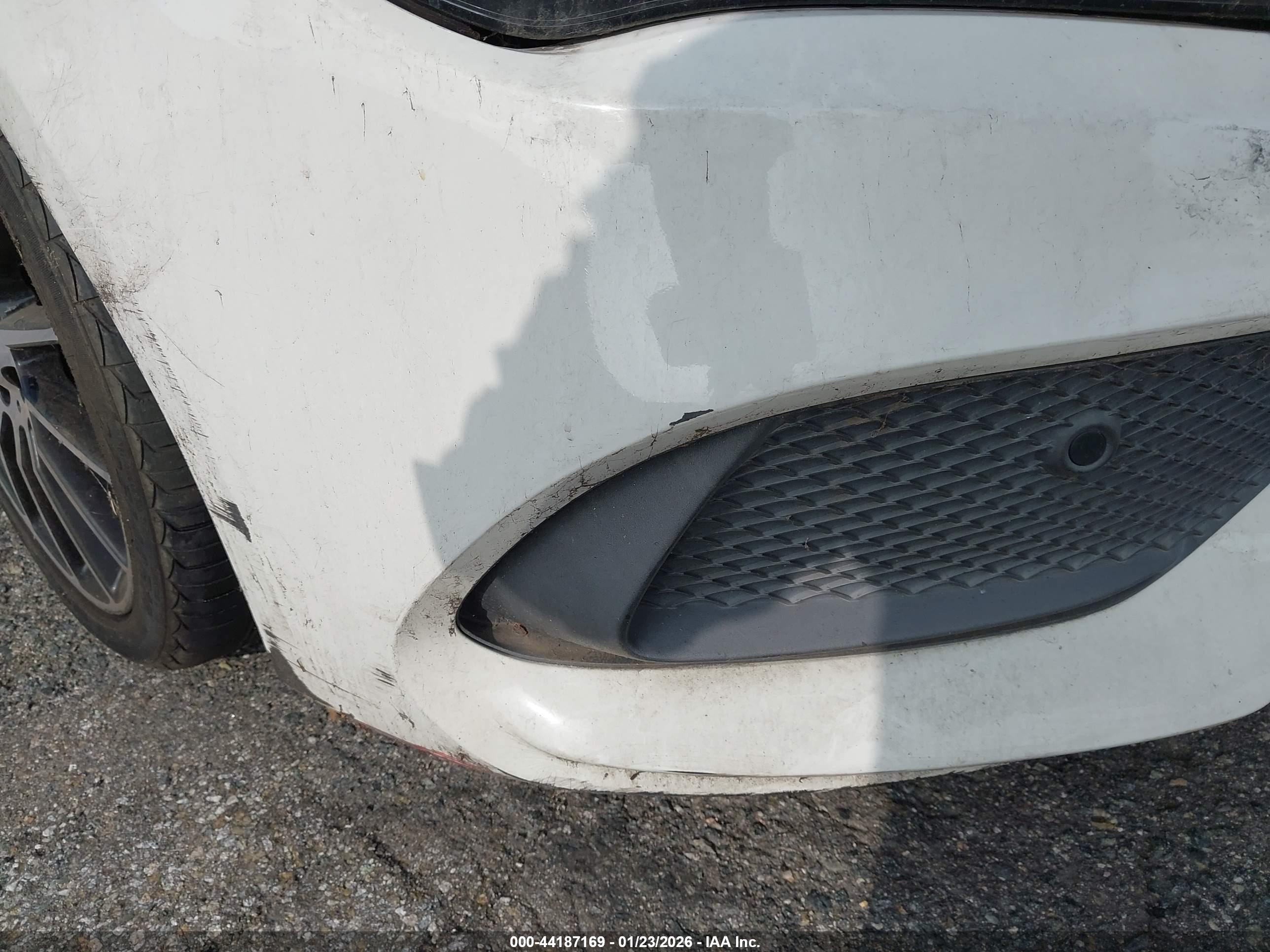 MERCEDES-BENZ CLA image 6