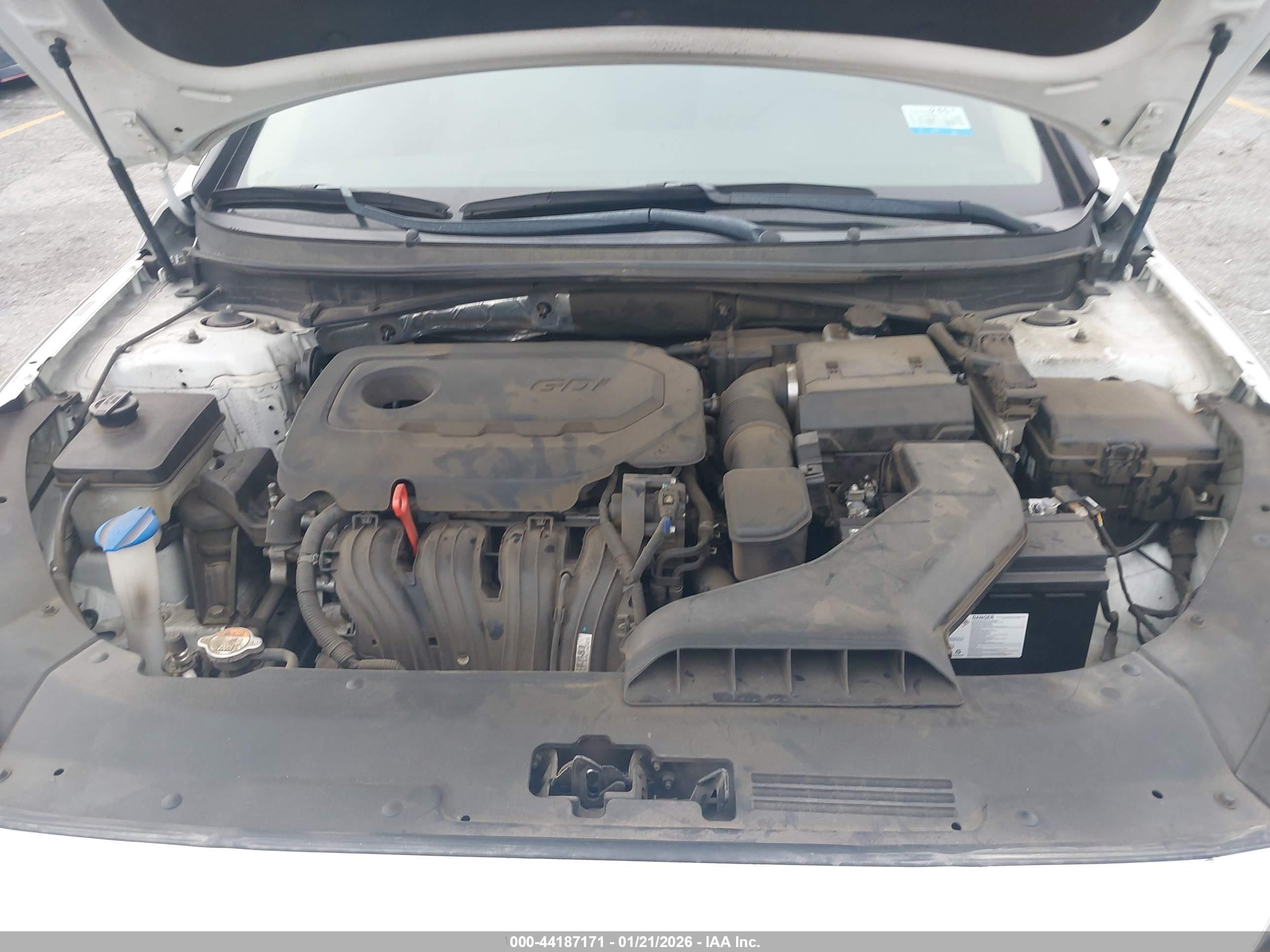 HYUNDAI SONATA image 10