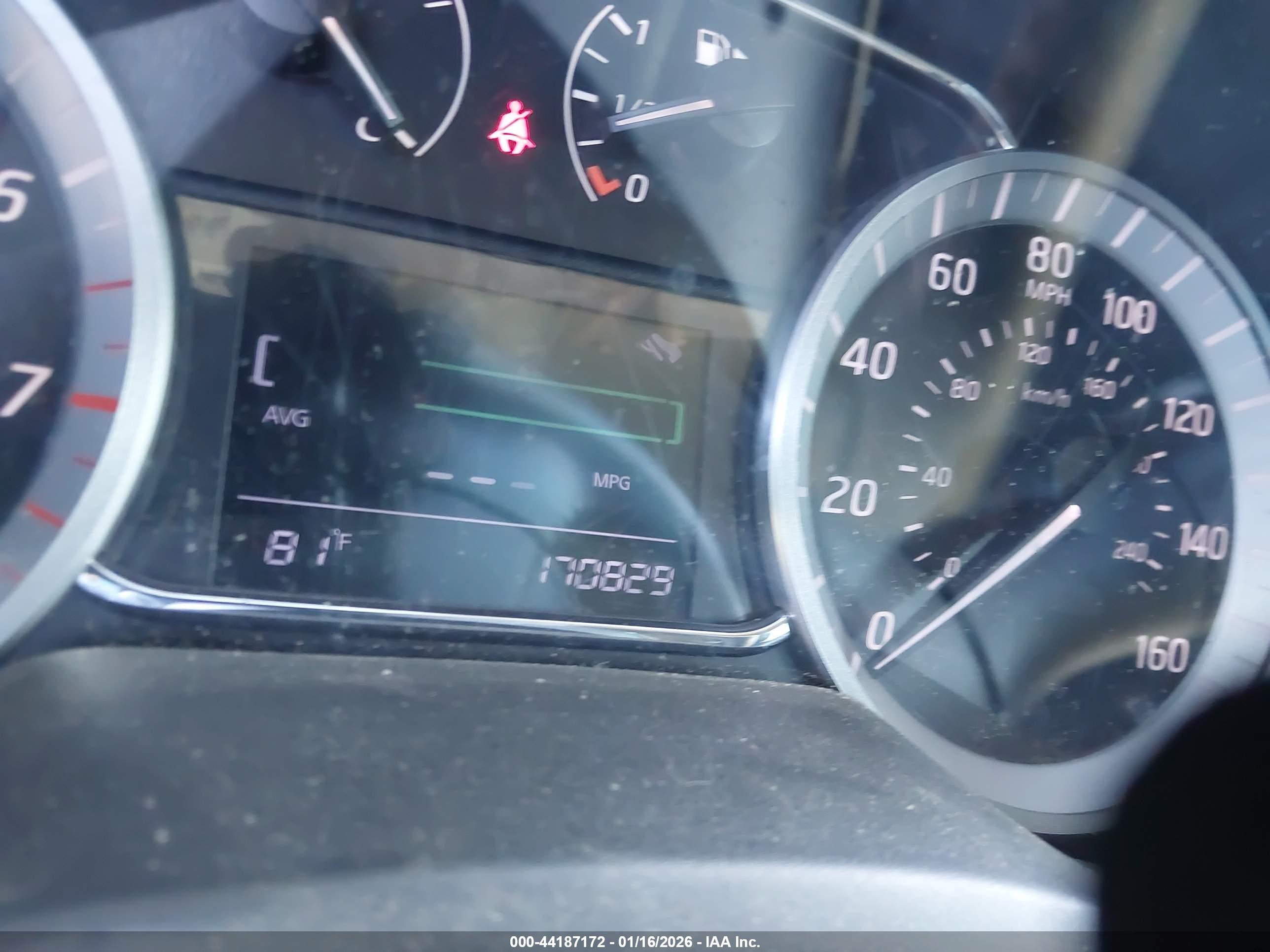 NISSAN SENTRA image 7