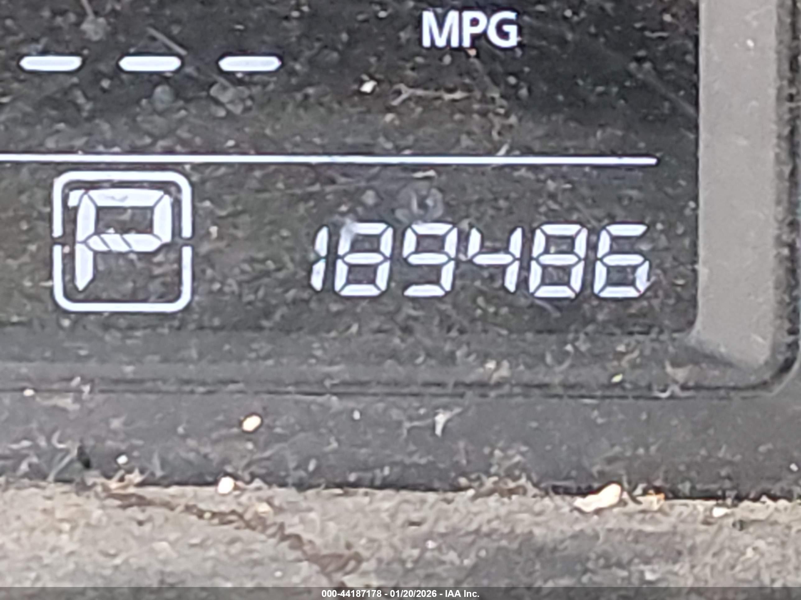 NISSAN SENTRA image 7
