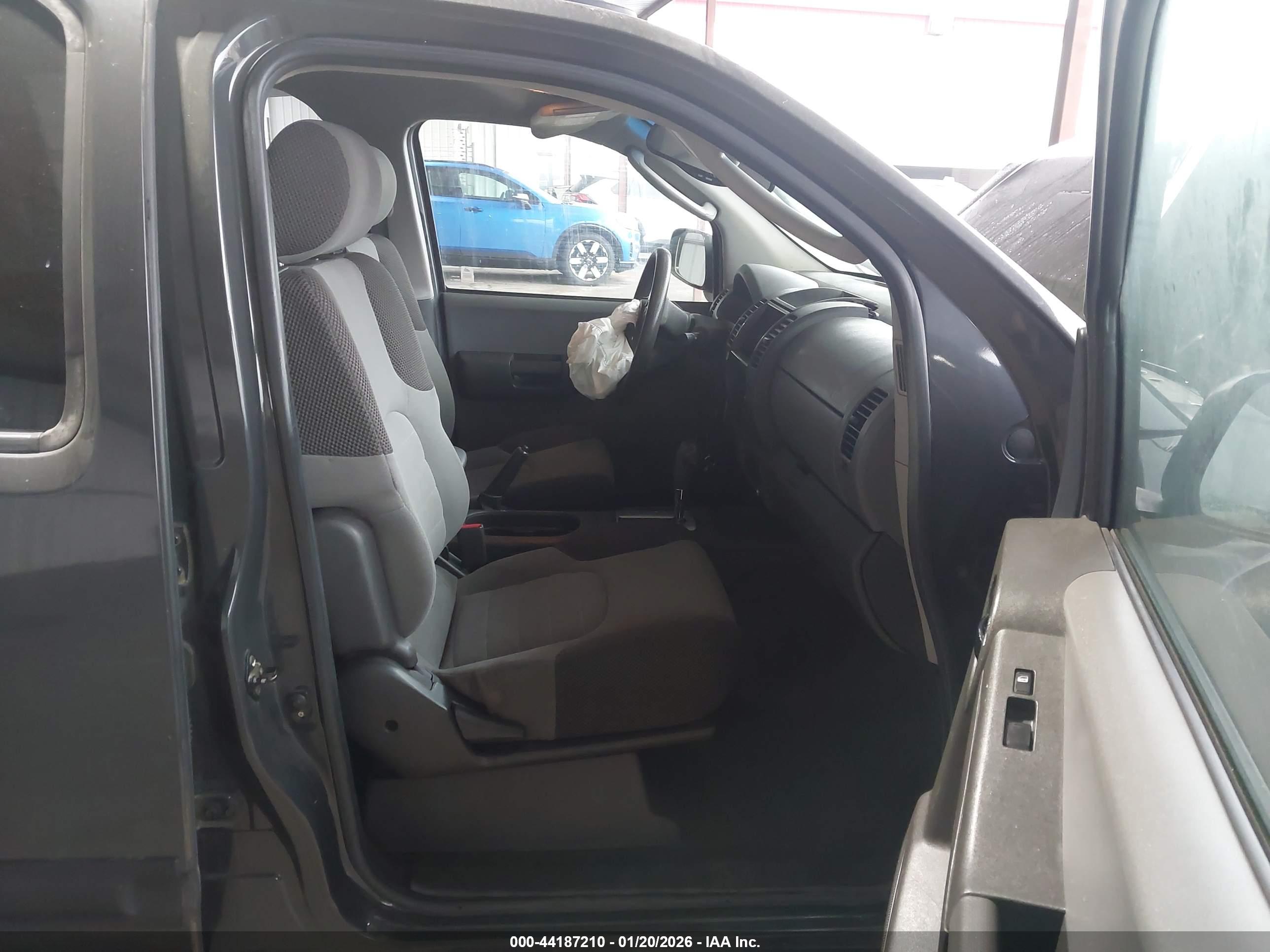 NISSAN XTERRA image 5