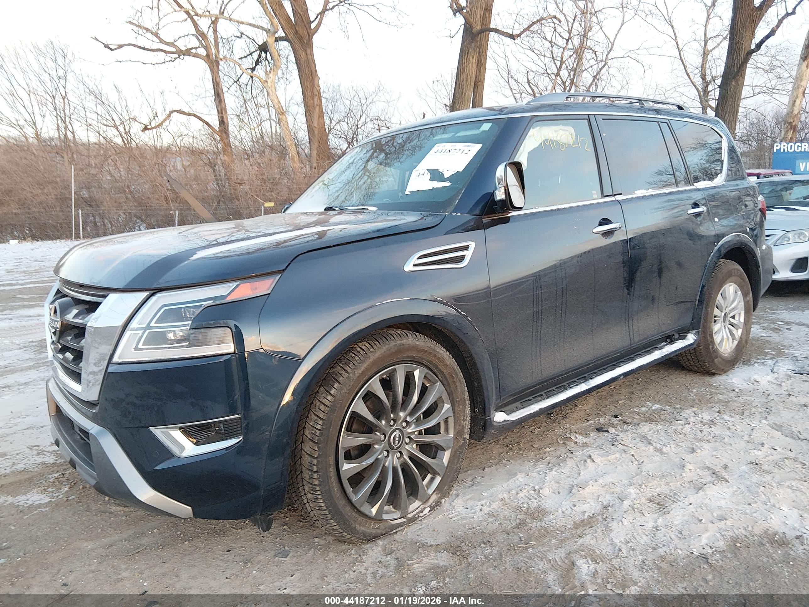 NISSAN ARMADA image 2