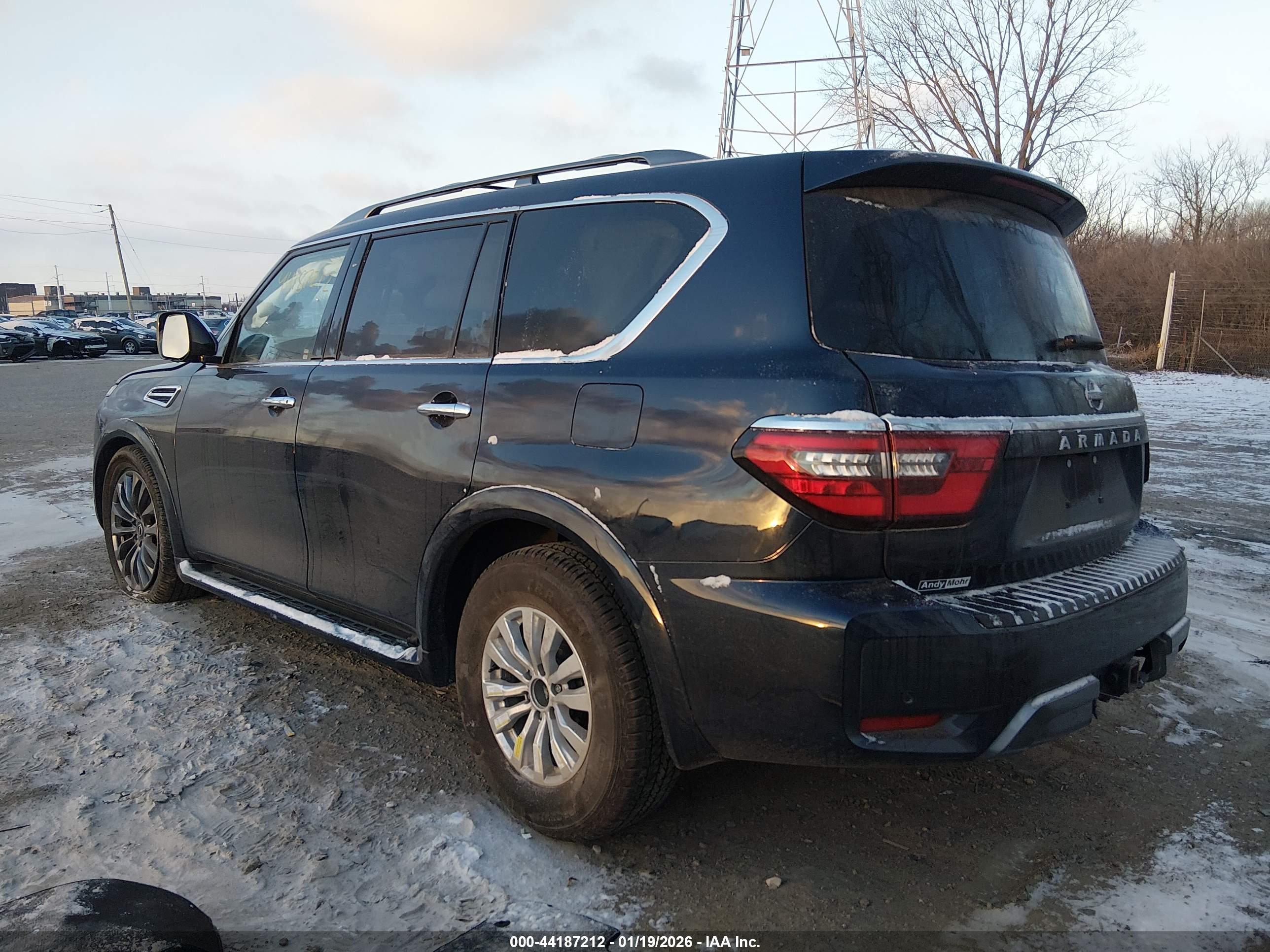 NISSAN ARMADA image 3