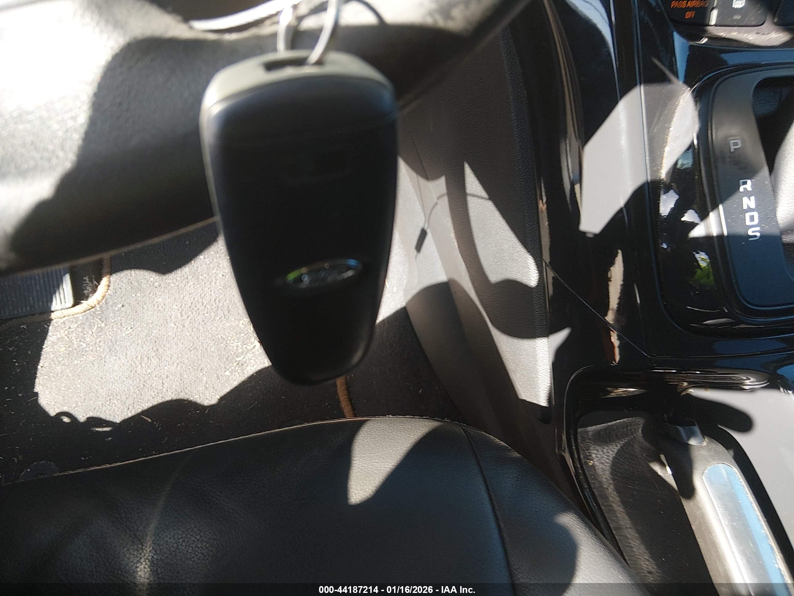 FORD ESCAPE image 11