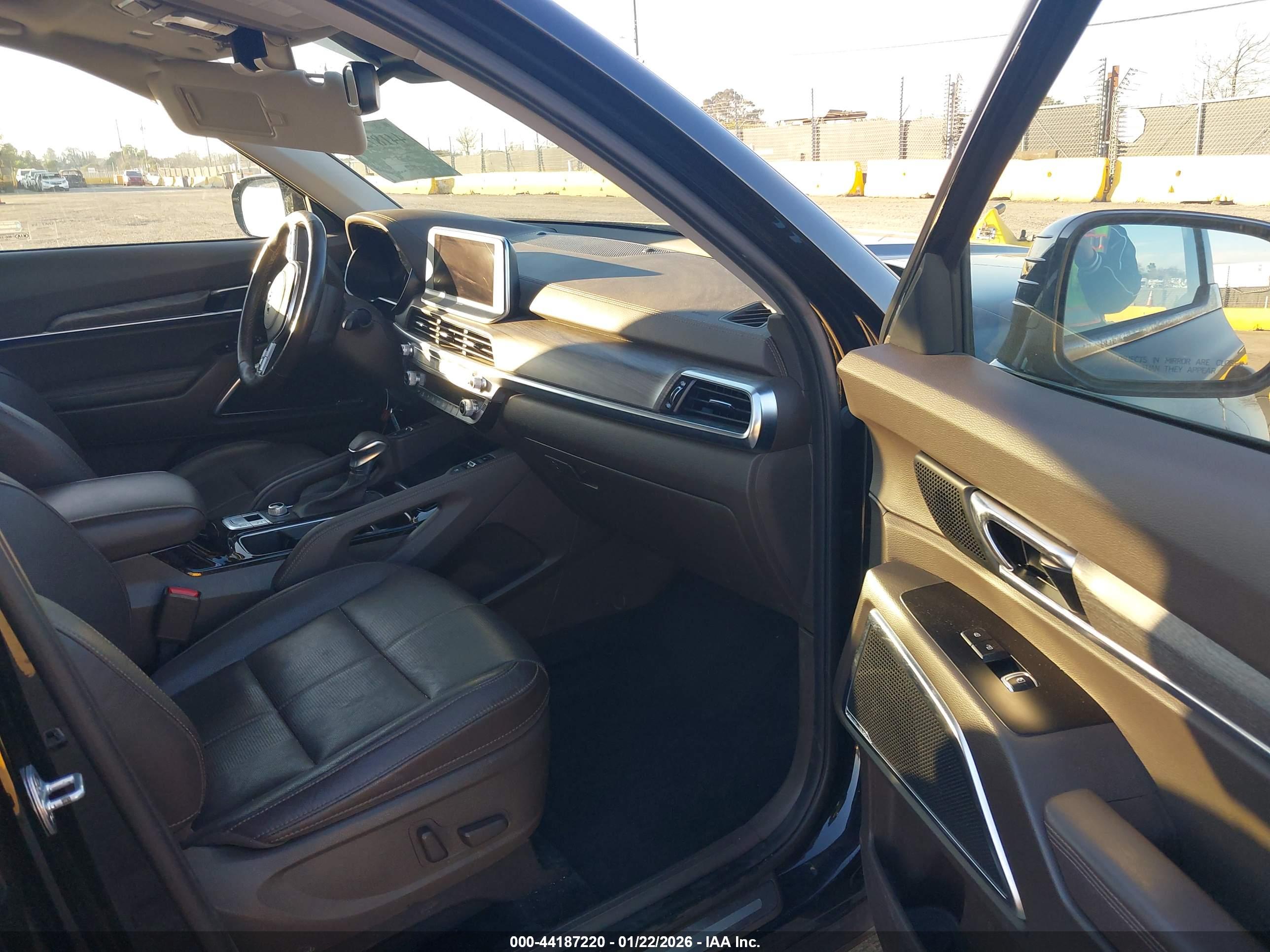 KIA TELLURIDE image 5