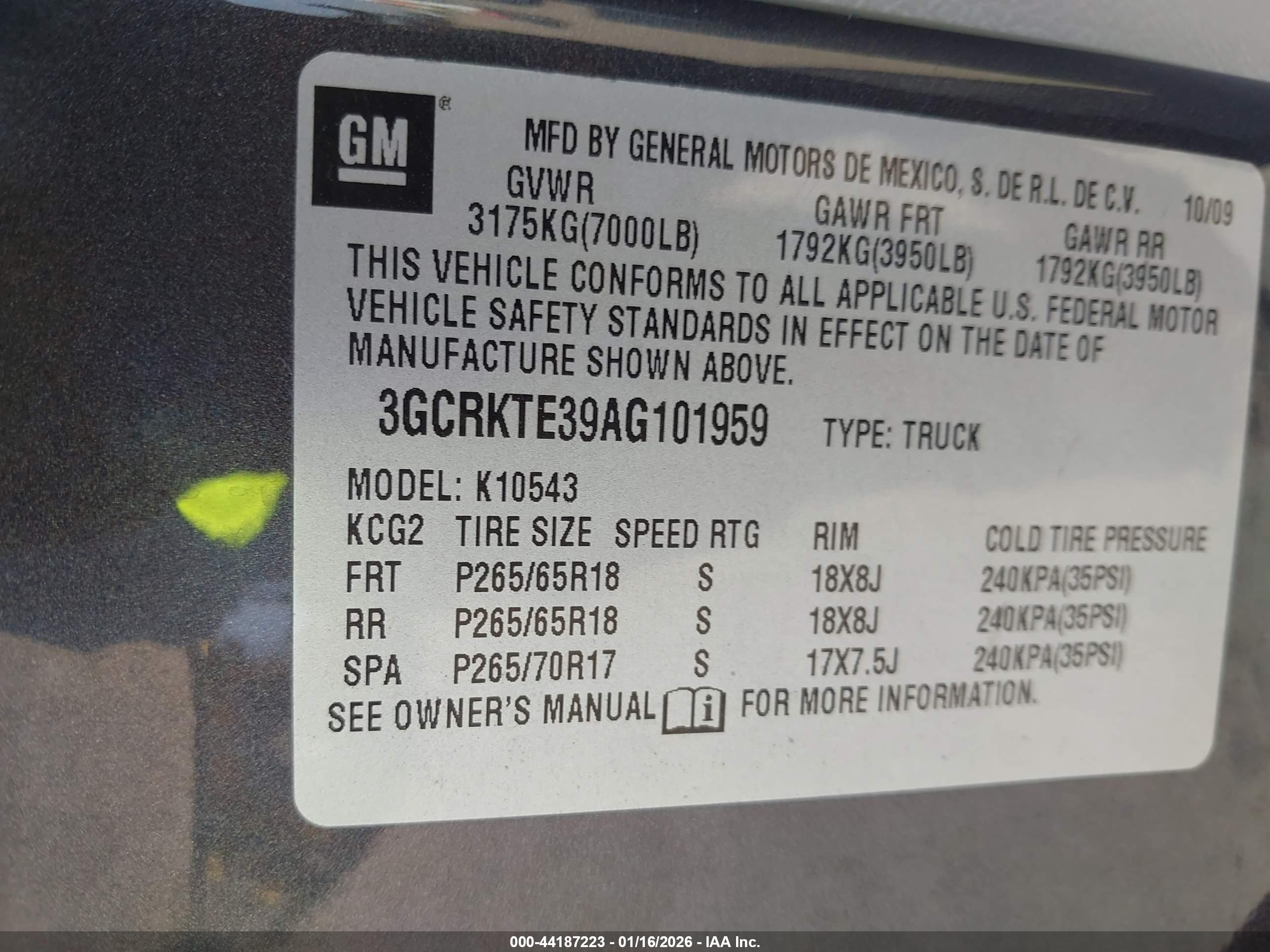 CHEVROLET SILVERADO image 9