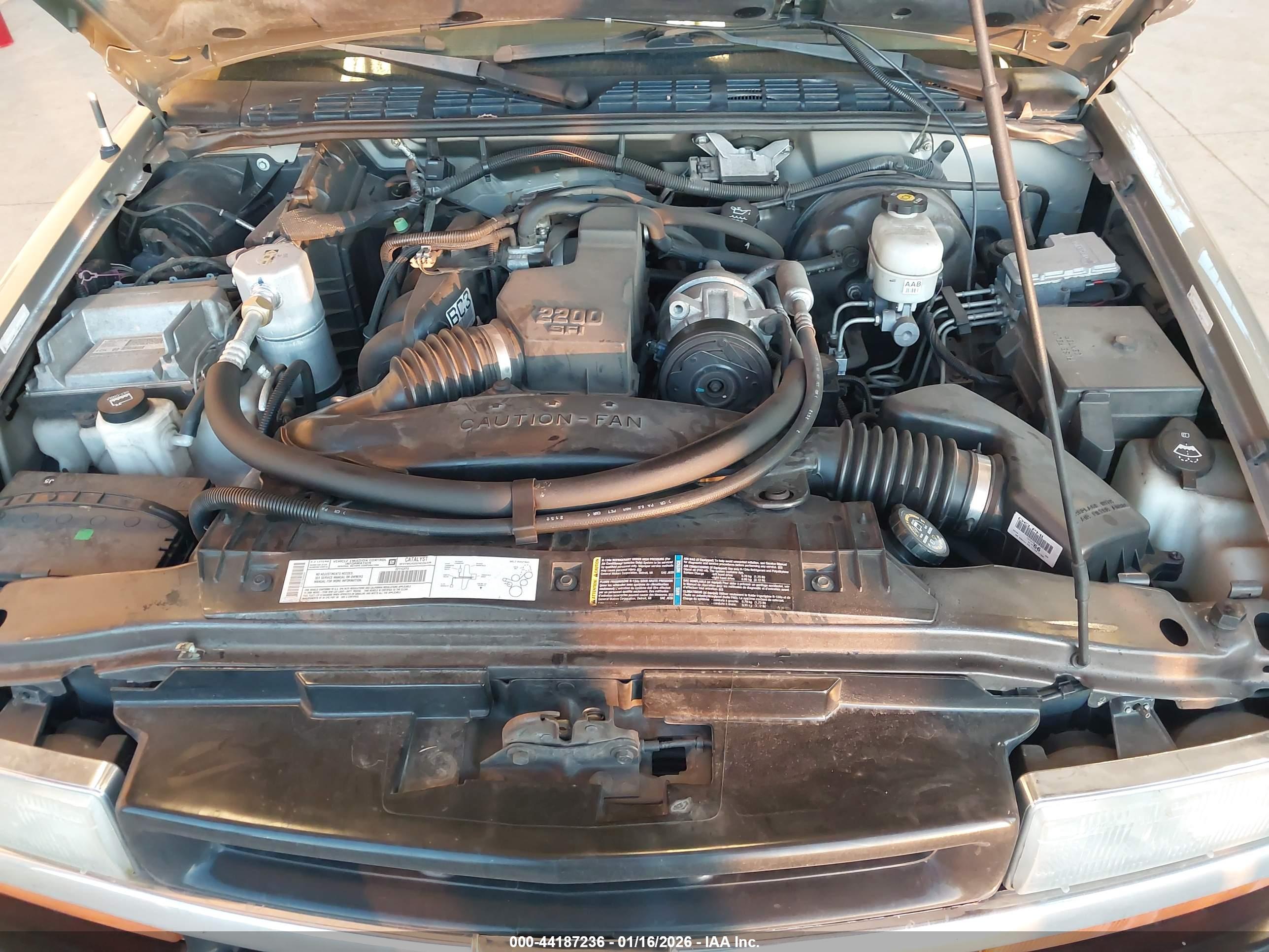 CHEVROLET S-10 image 10