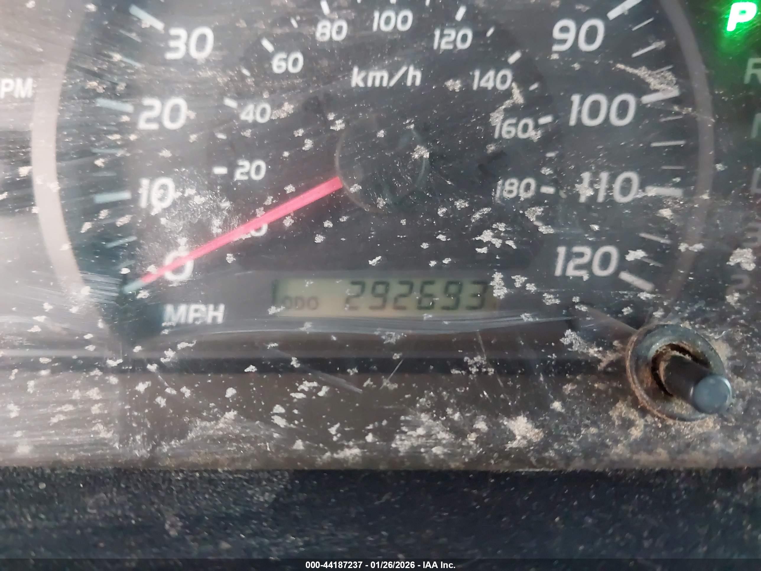 TOYOTA TUNDRA image 7