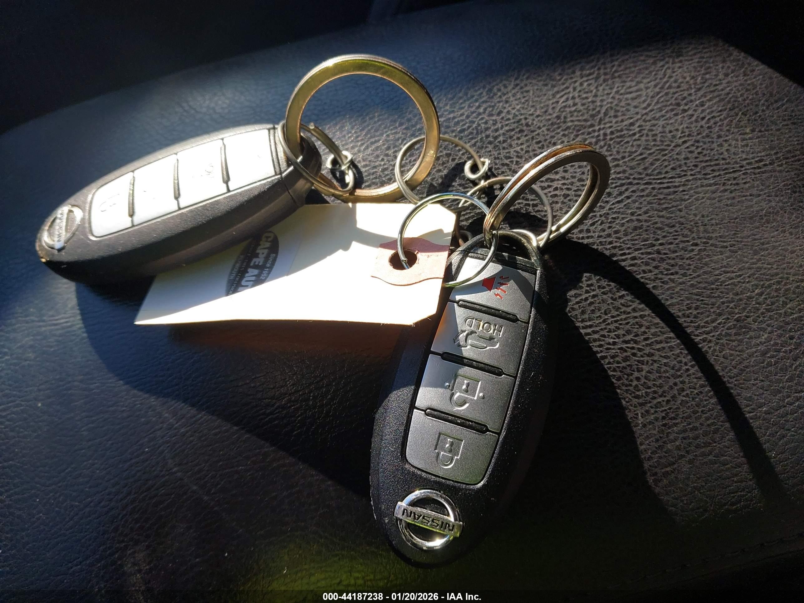 NISSAN ROGUE image 11