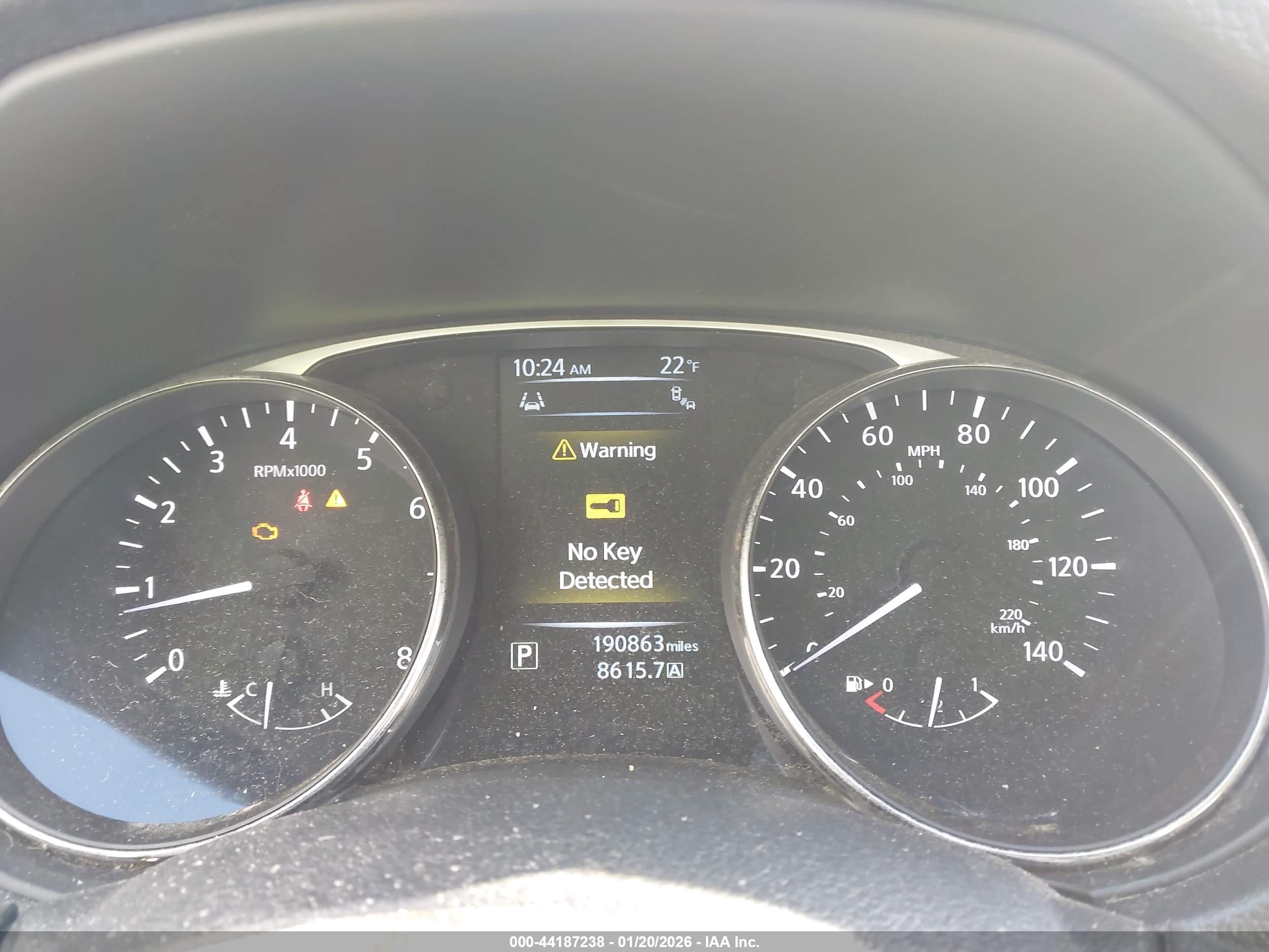 NISSAN ROGUE image 7
