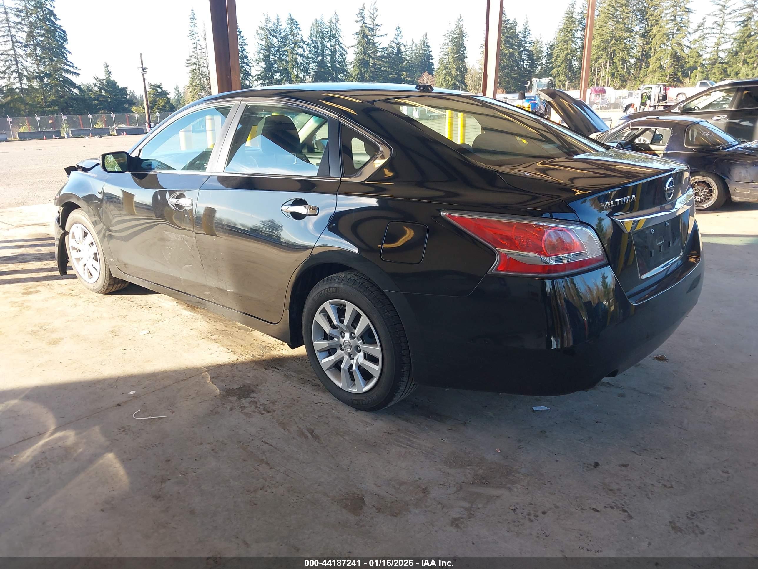 NISSAN ALTIMA image 3