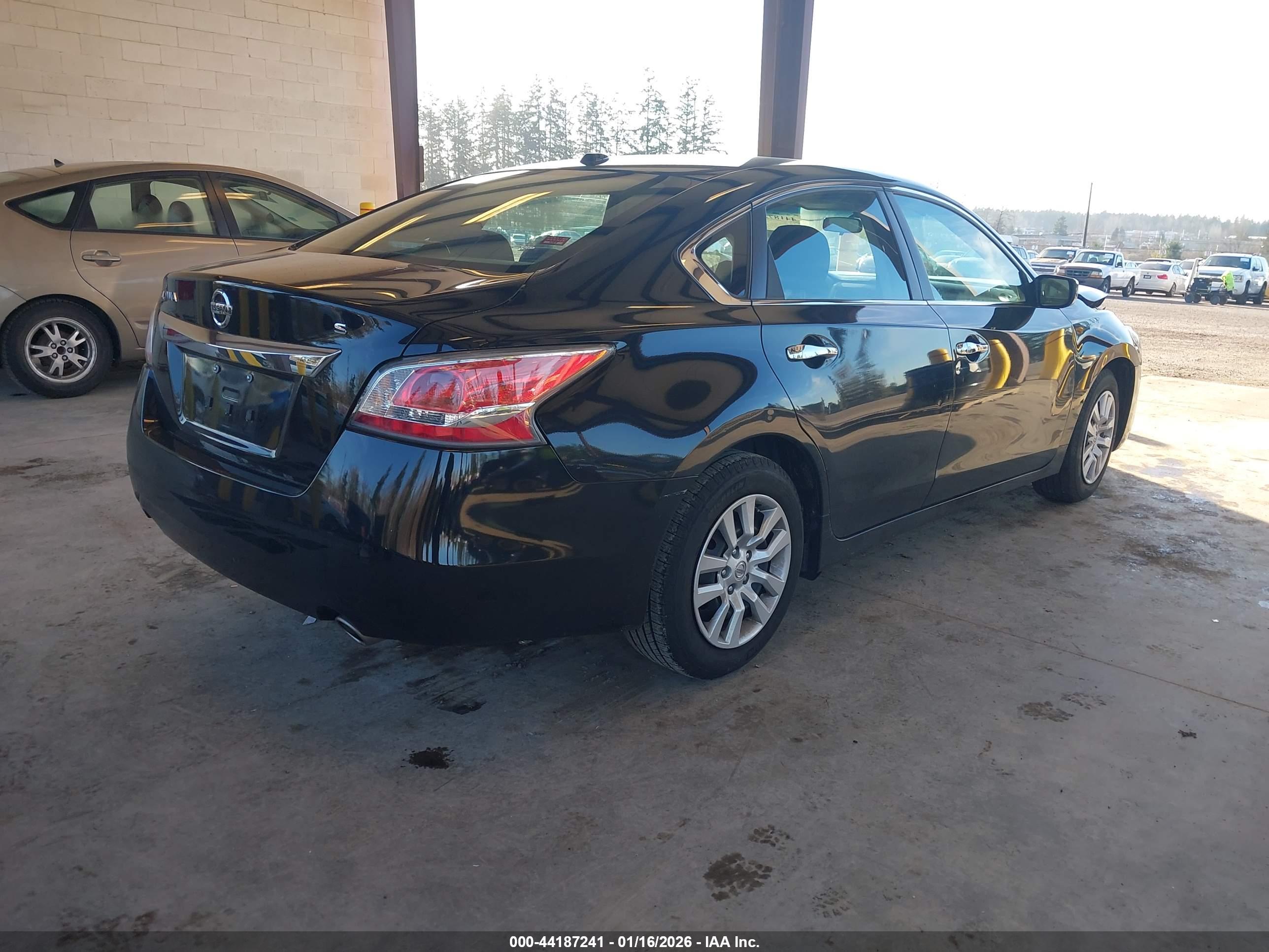 NISSAN ALTIMA image 4