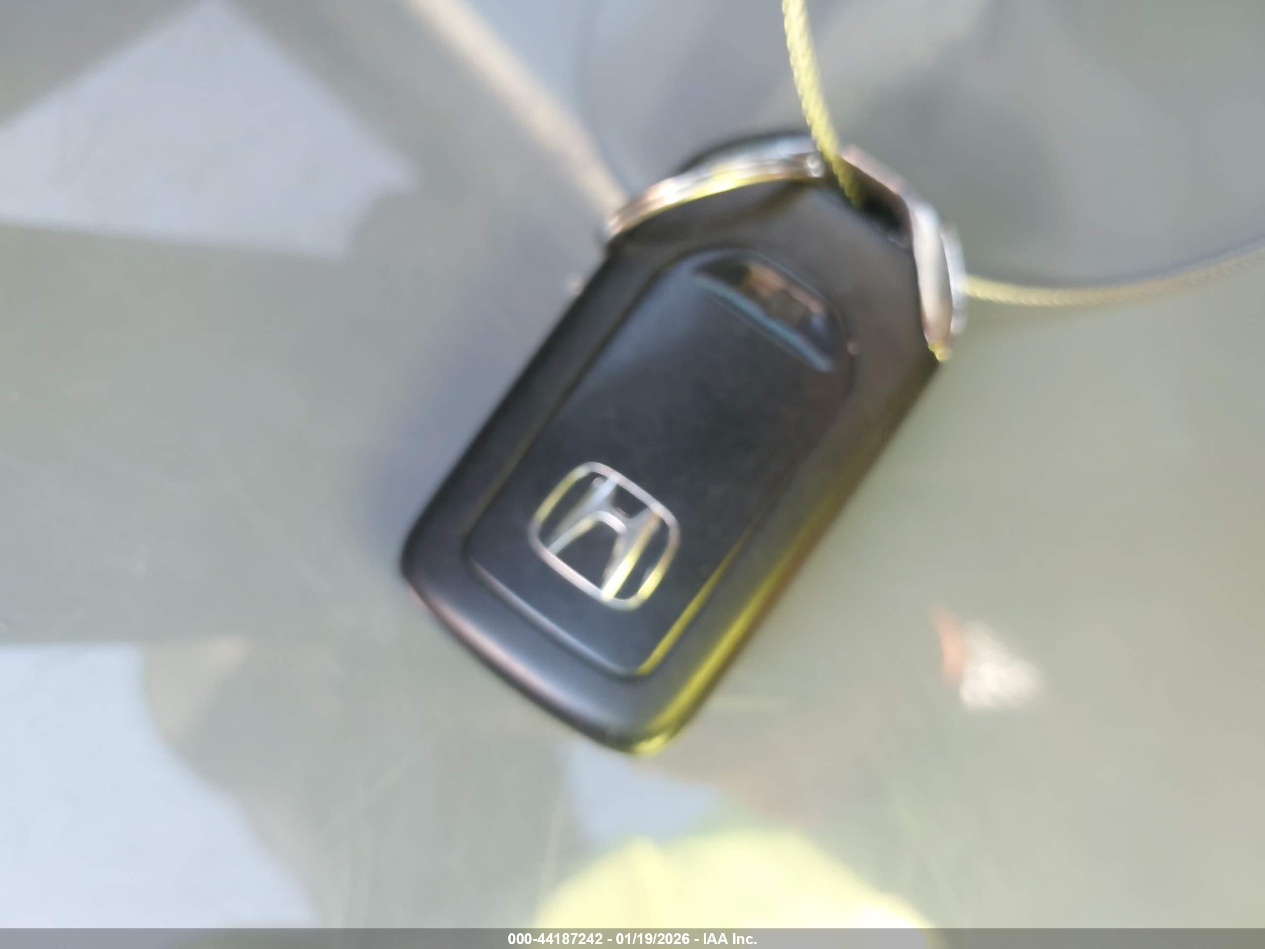 HONDA CIVIC image 11