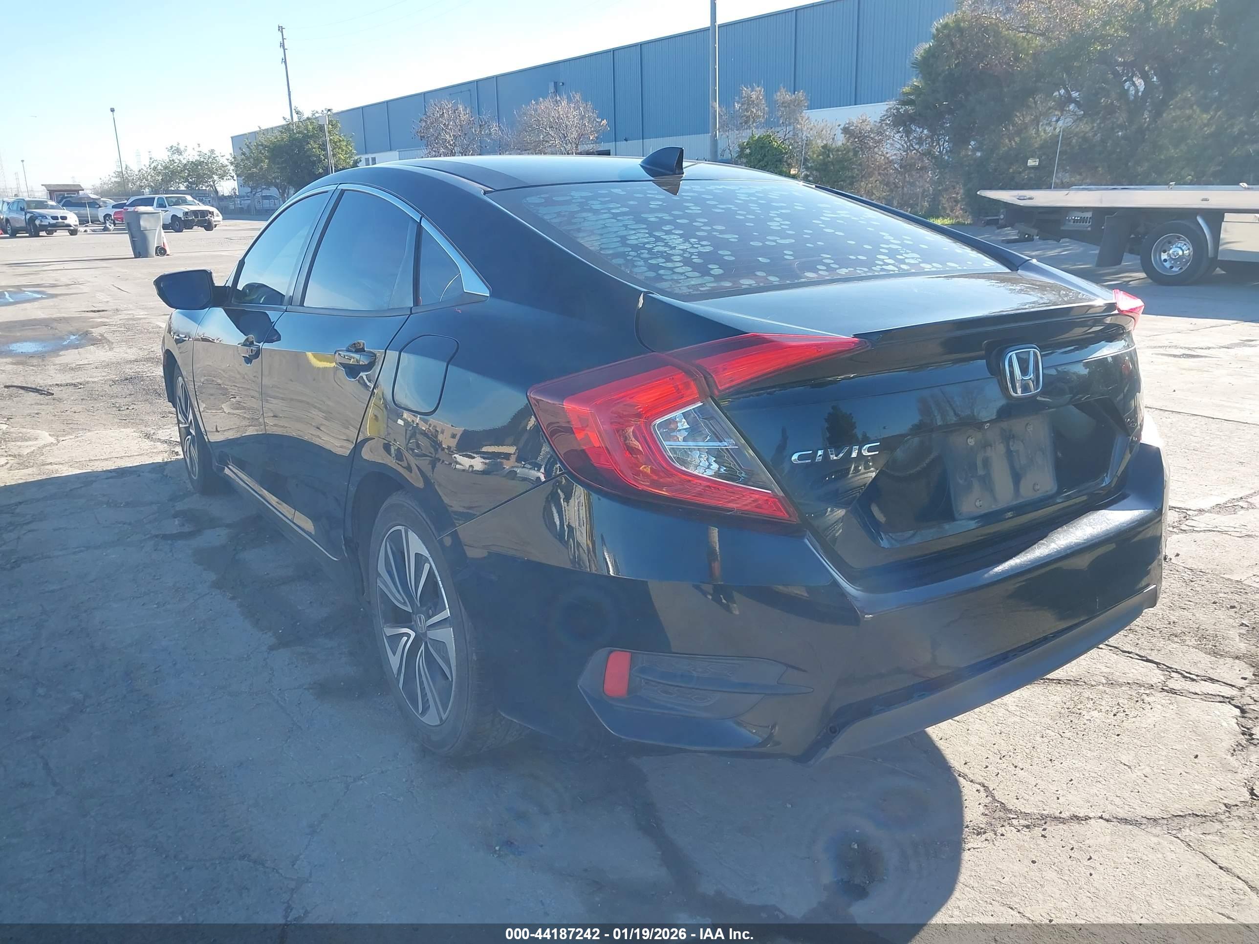 HONDA CIVIC image 3