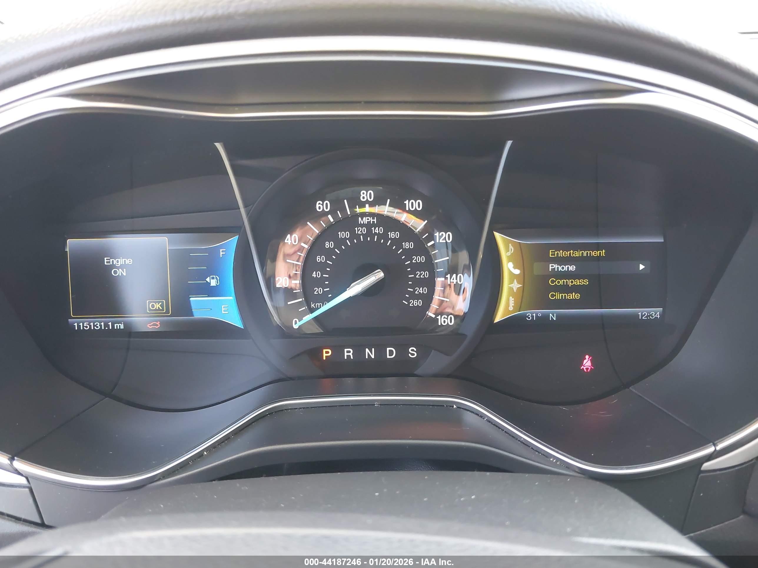 FORD FUSION image 7