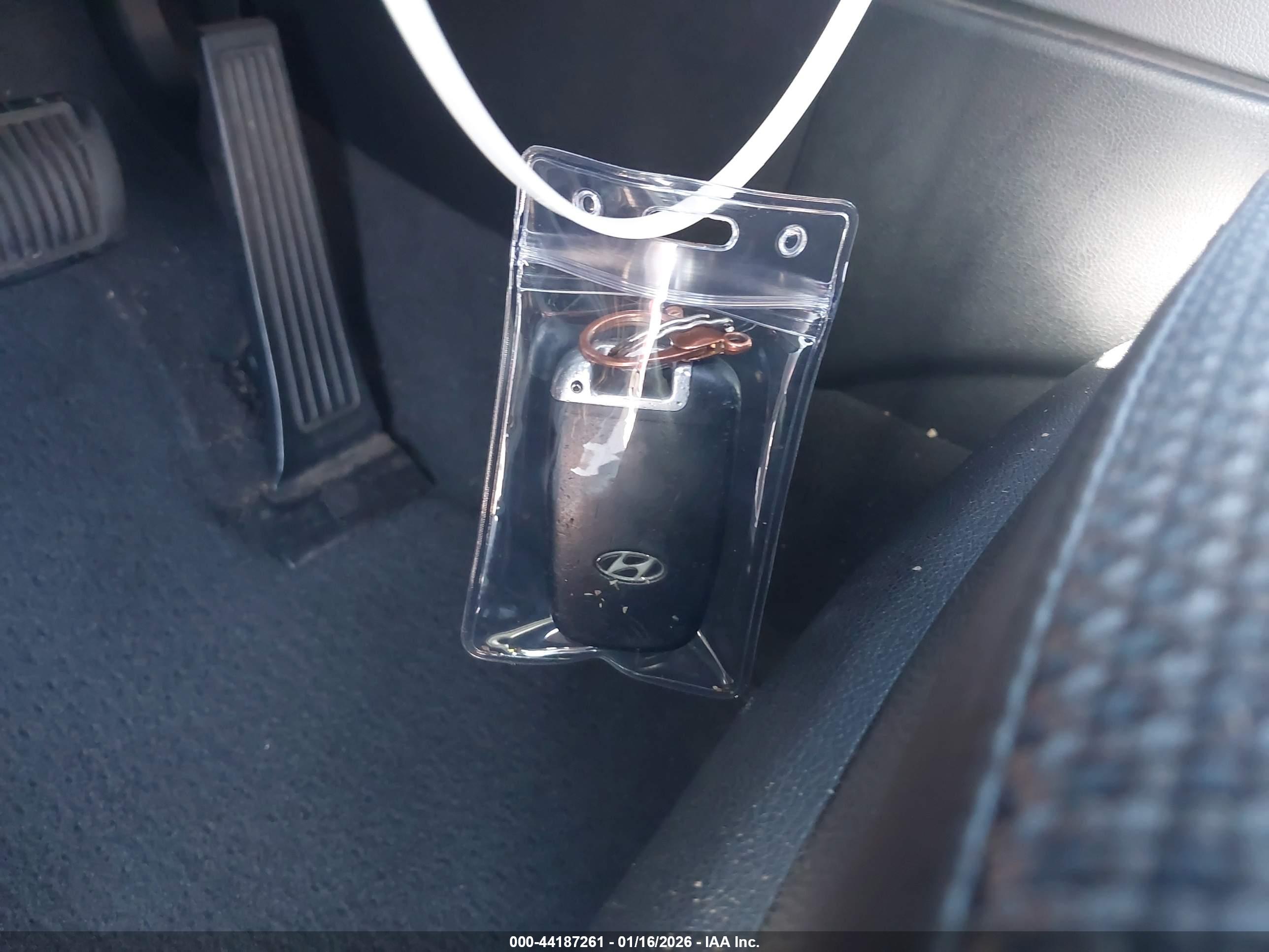 HYUNDAI SONATA image 11