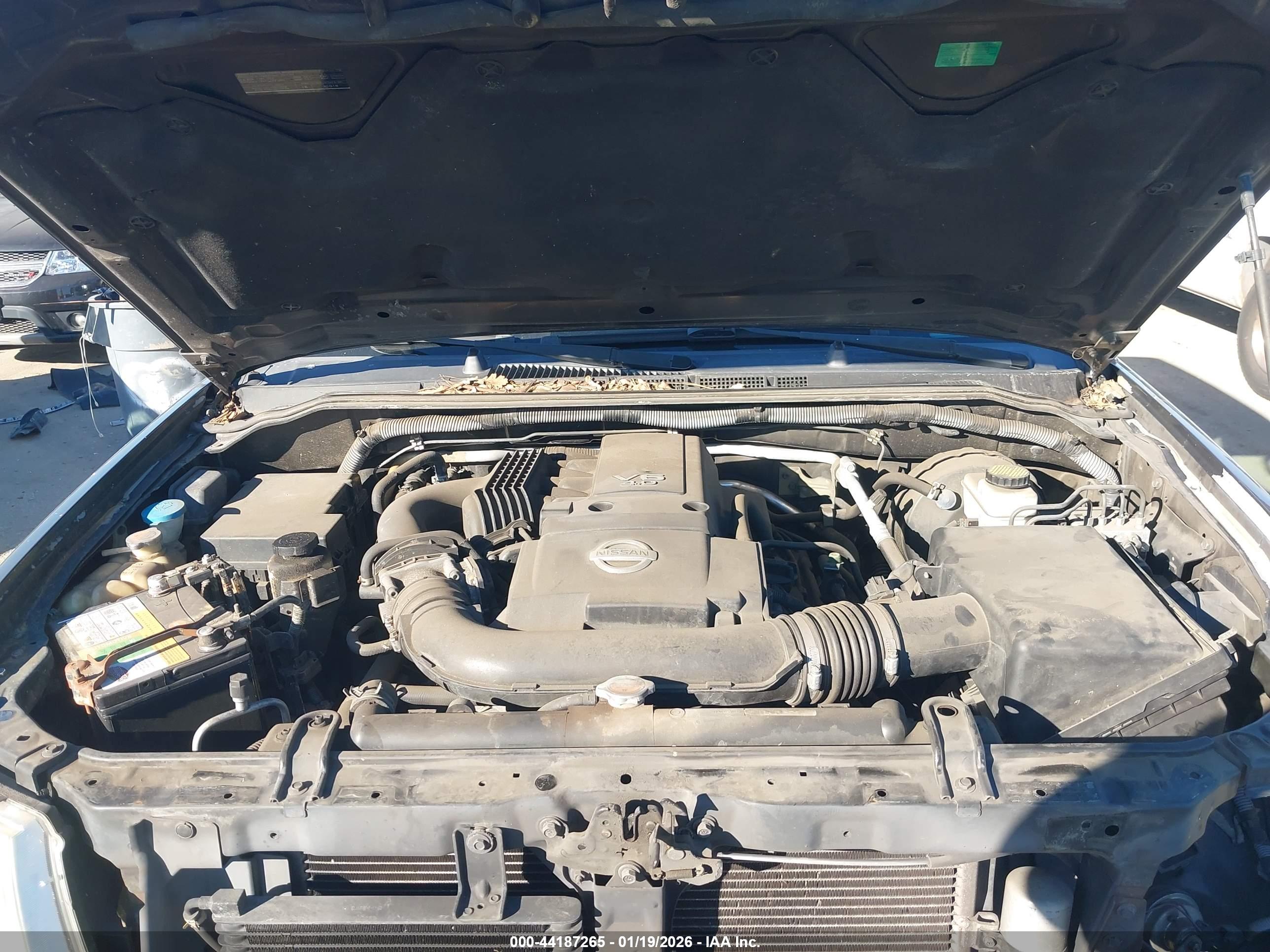 NISSAN FRONTIER image 10