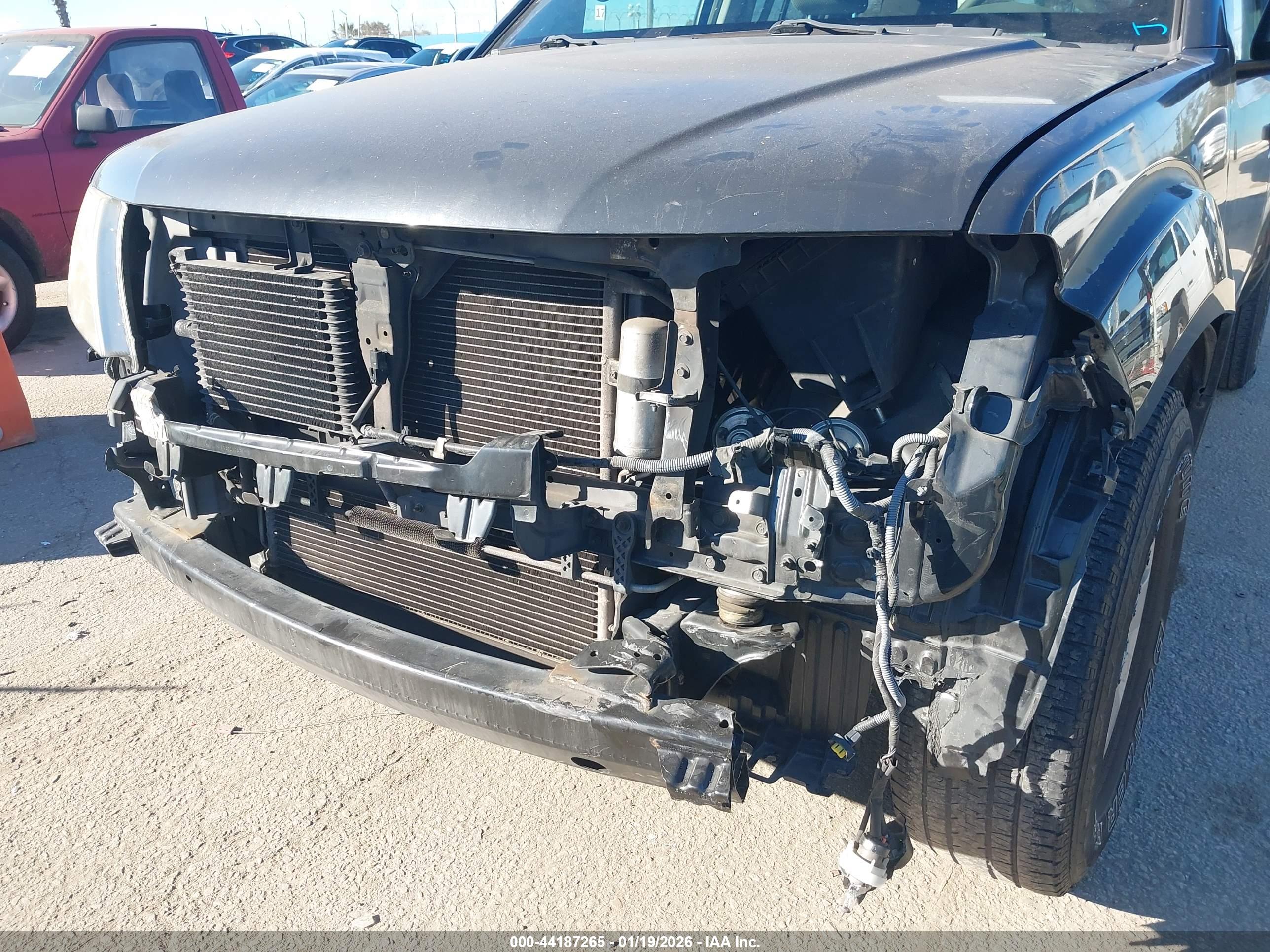 NISSAN FRONTIER image 6