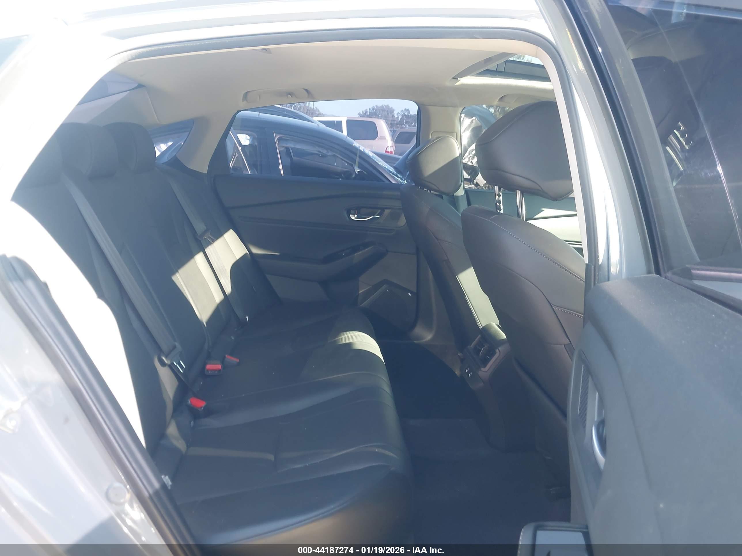 HONDA ACCORD image 8