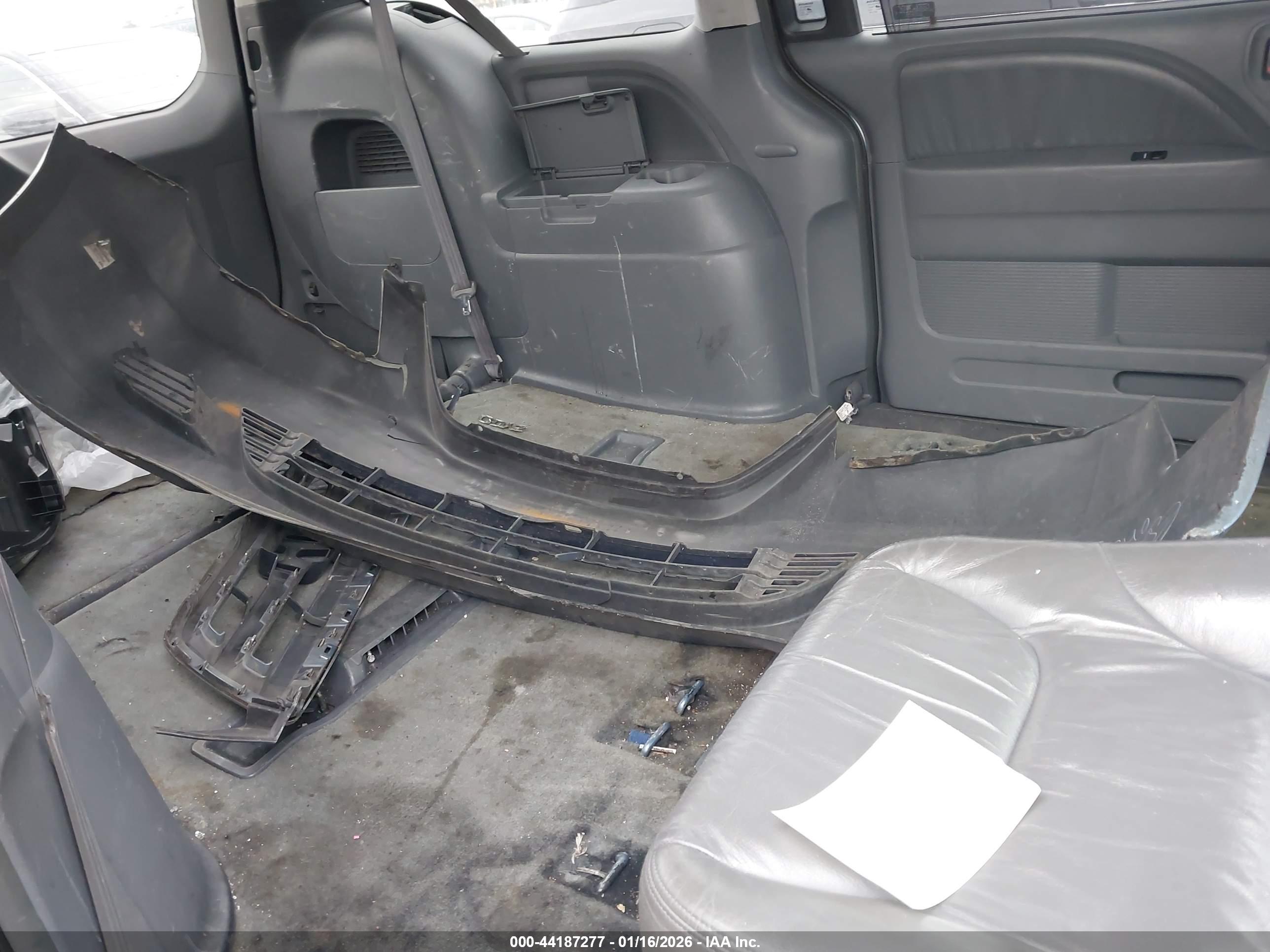 HONDA ODYSSEY image 8