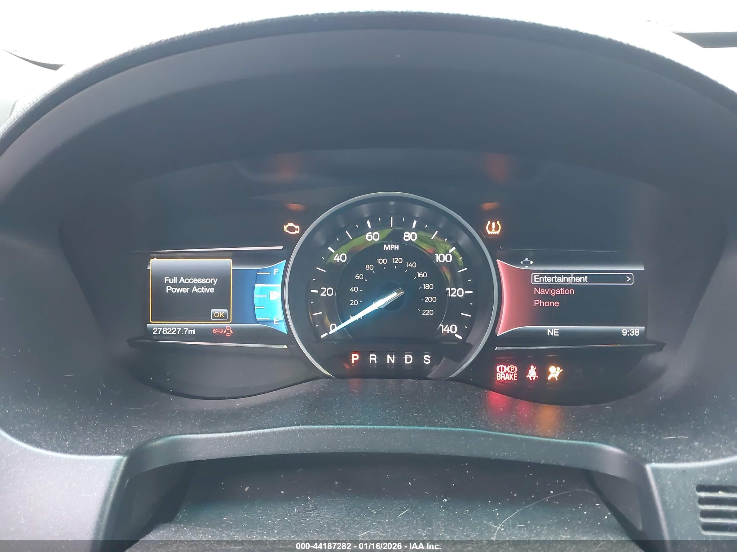 FORD EXPLORER image 7
