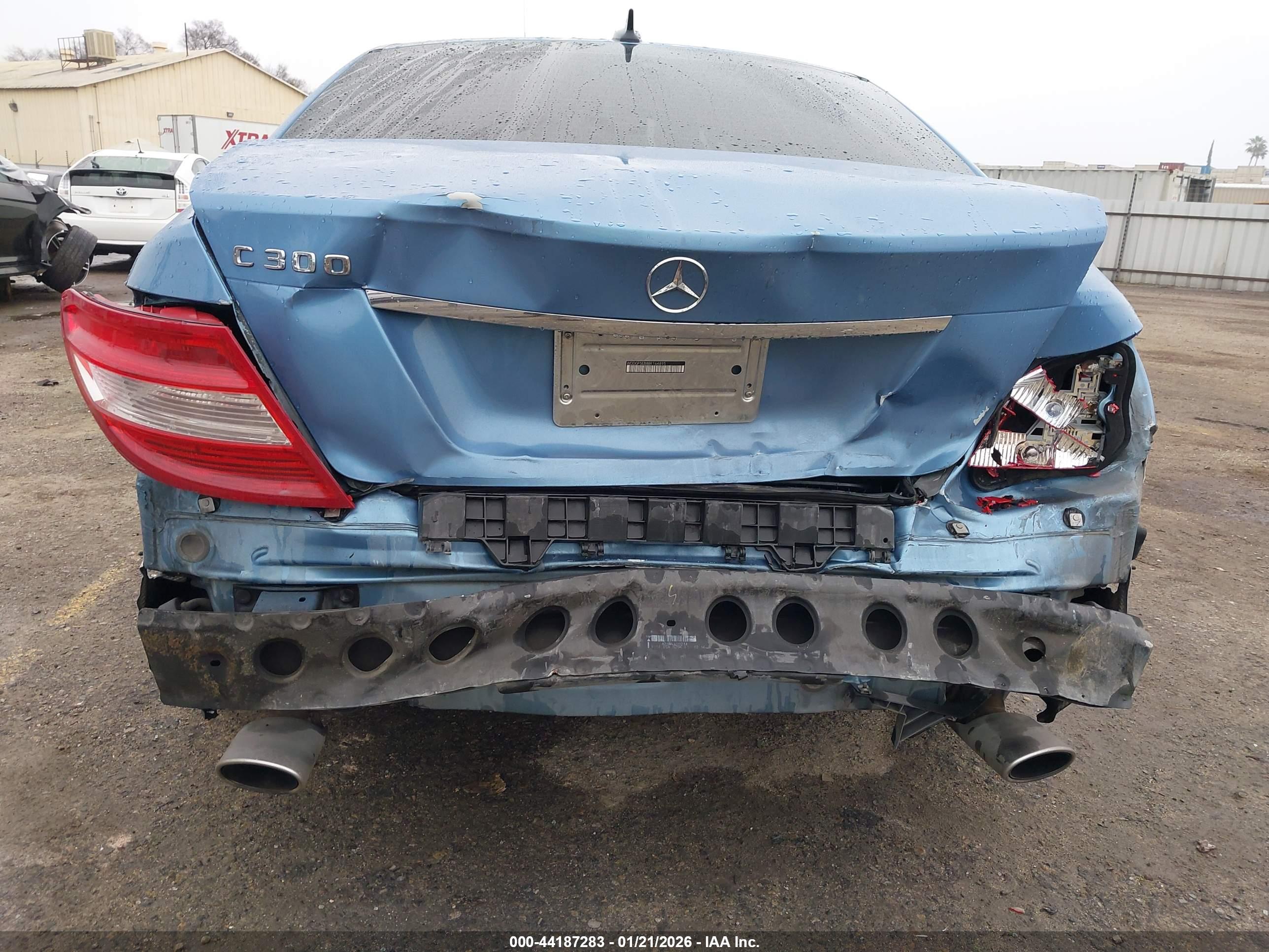 MERCEDES-BENZ C image 6
