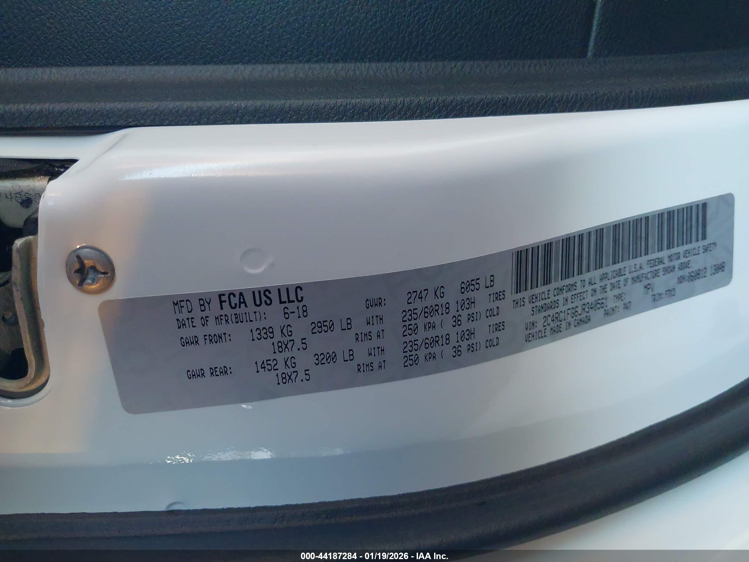 CHRYSLER PACIFICA image 9