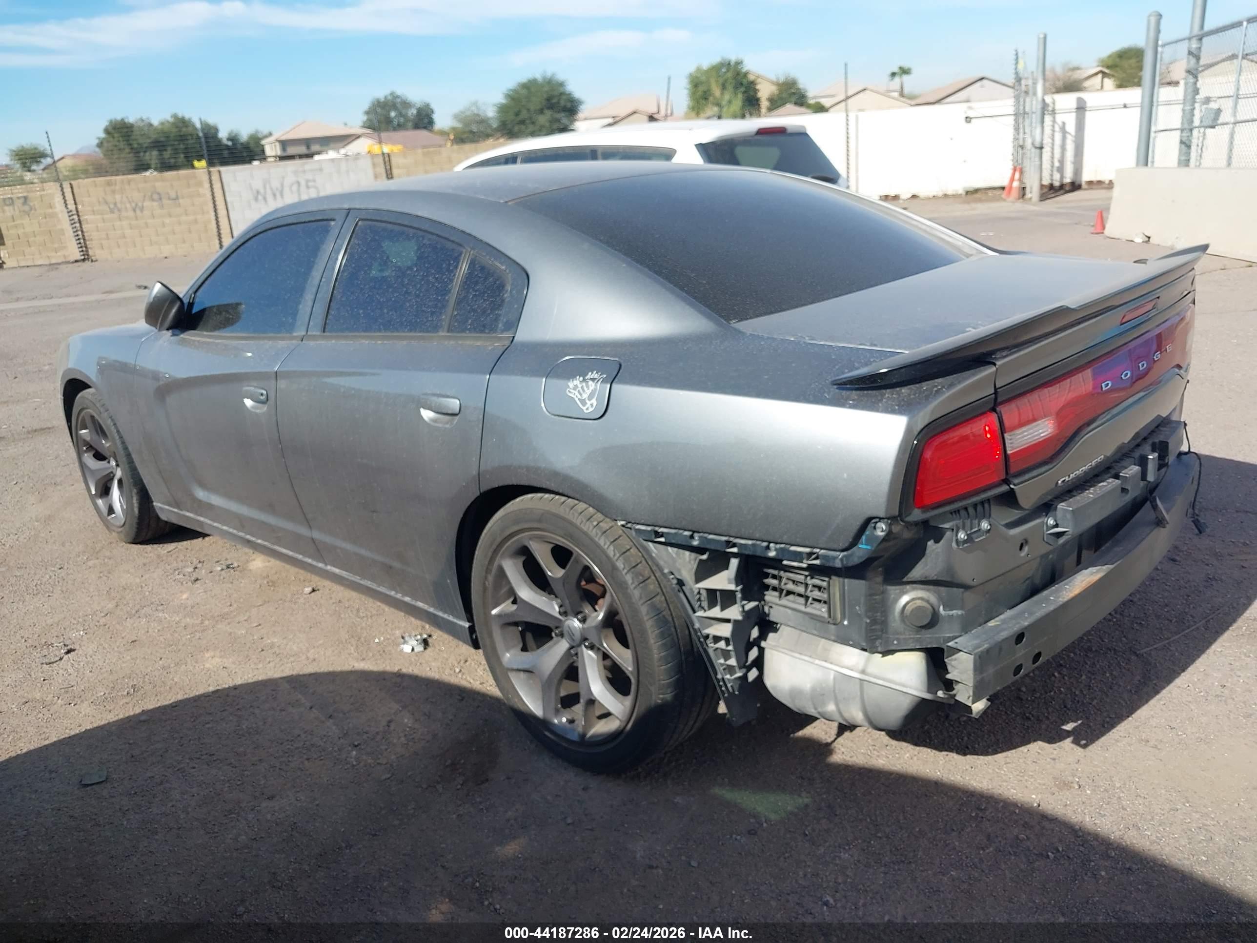 DODGE CHARGER image 3