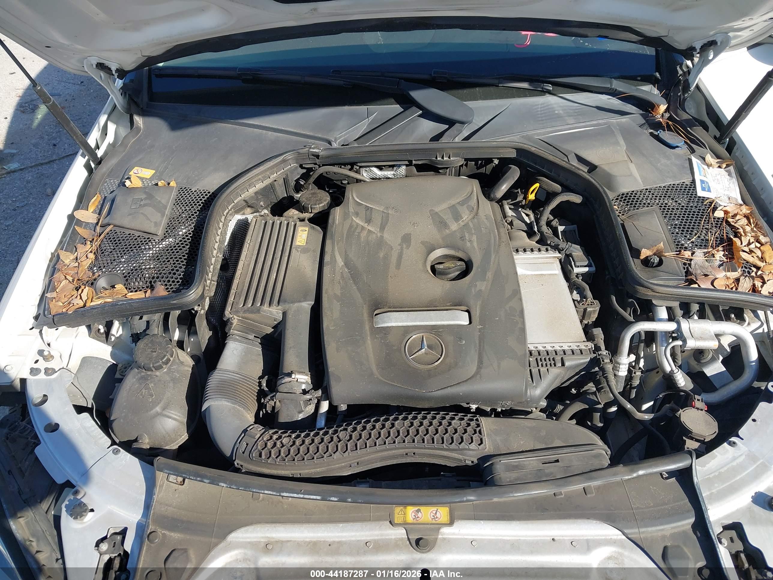 MERCEDES-BENZ C image 10