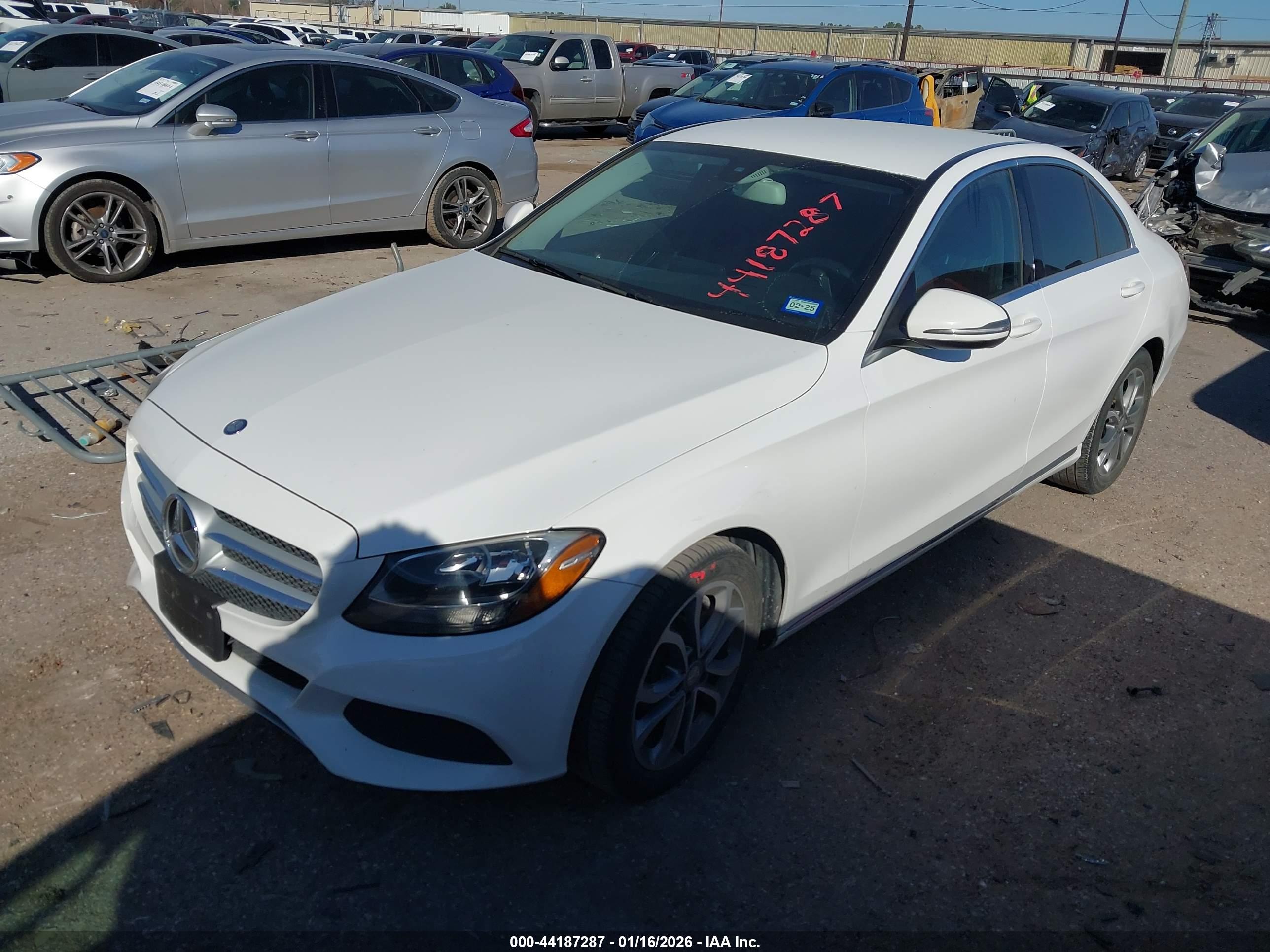 MERCEDES-BENZ C image 2