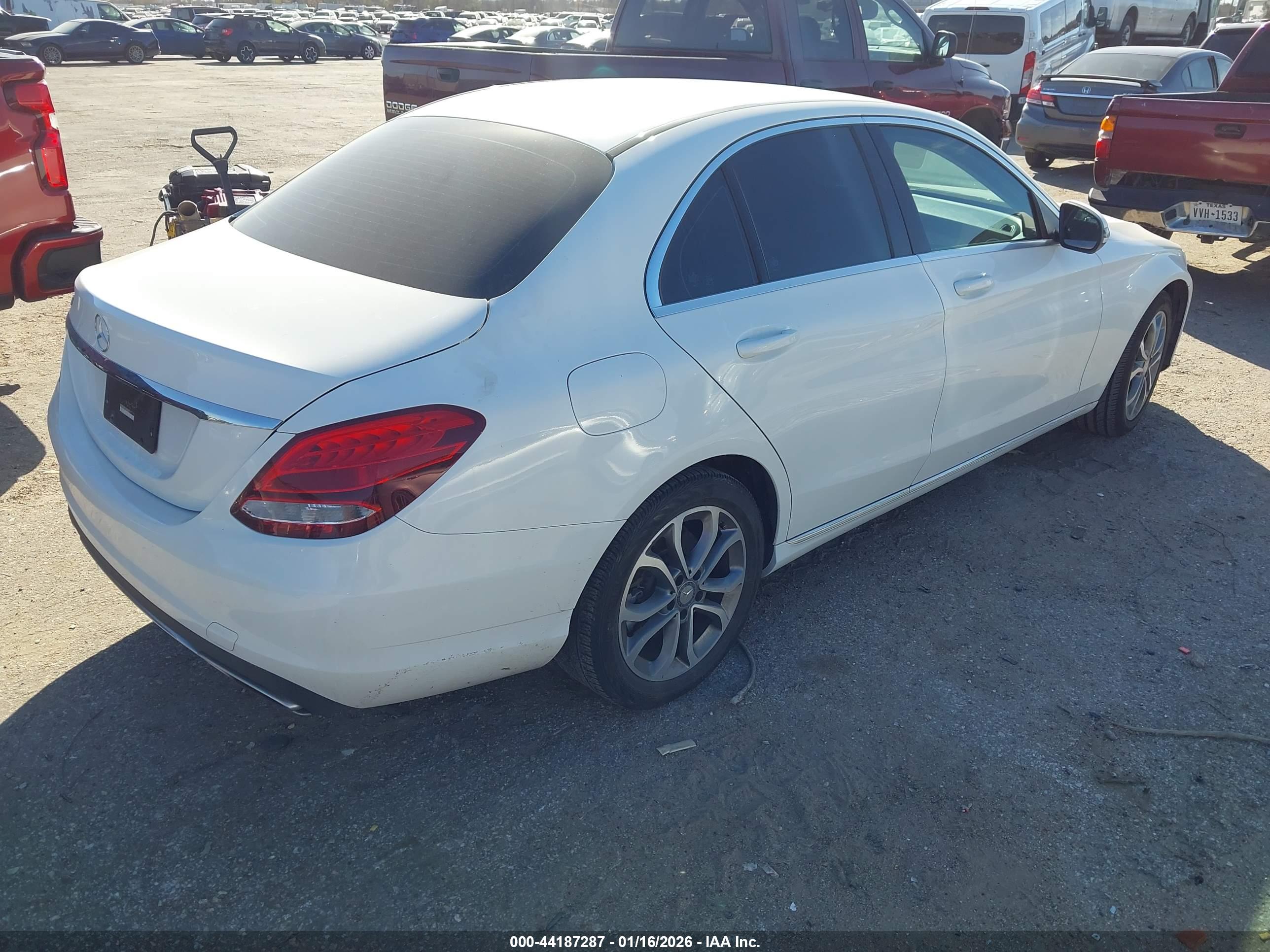 MERCEDES-BENZ C image 4