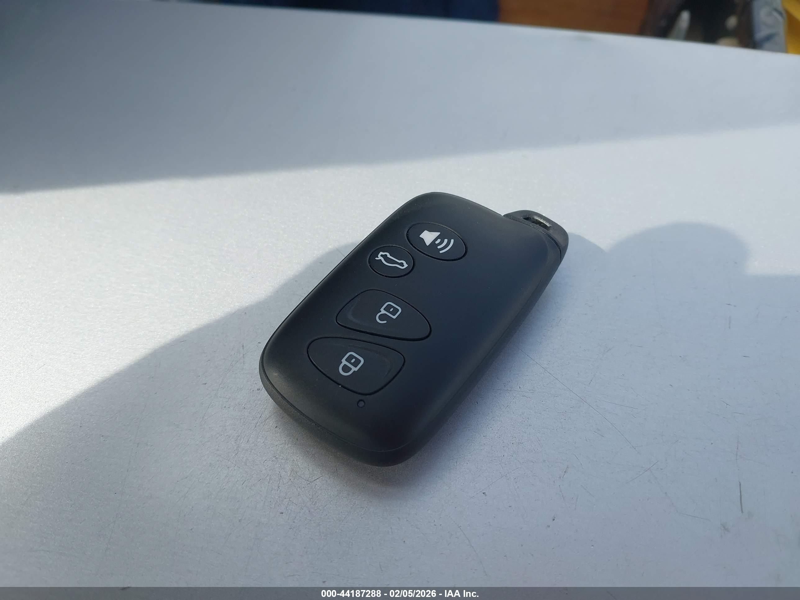 TOYOTA SIENNA image 11
