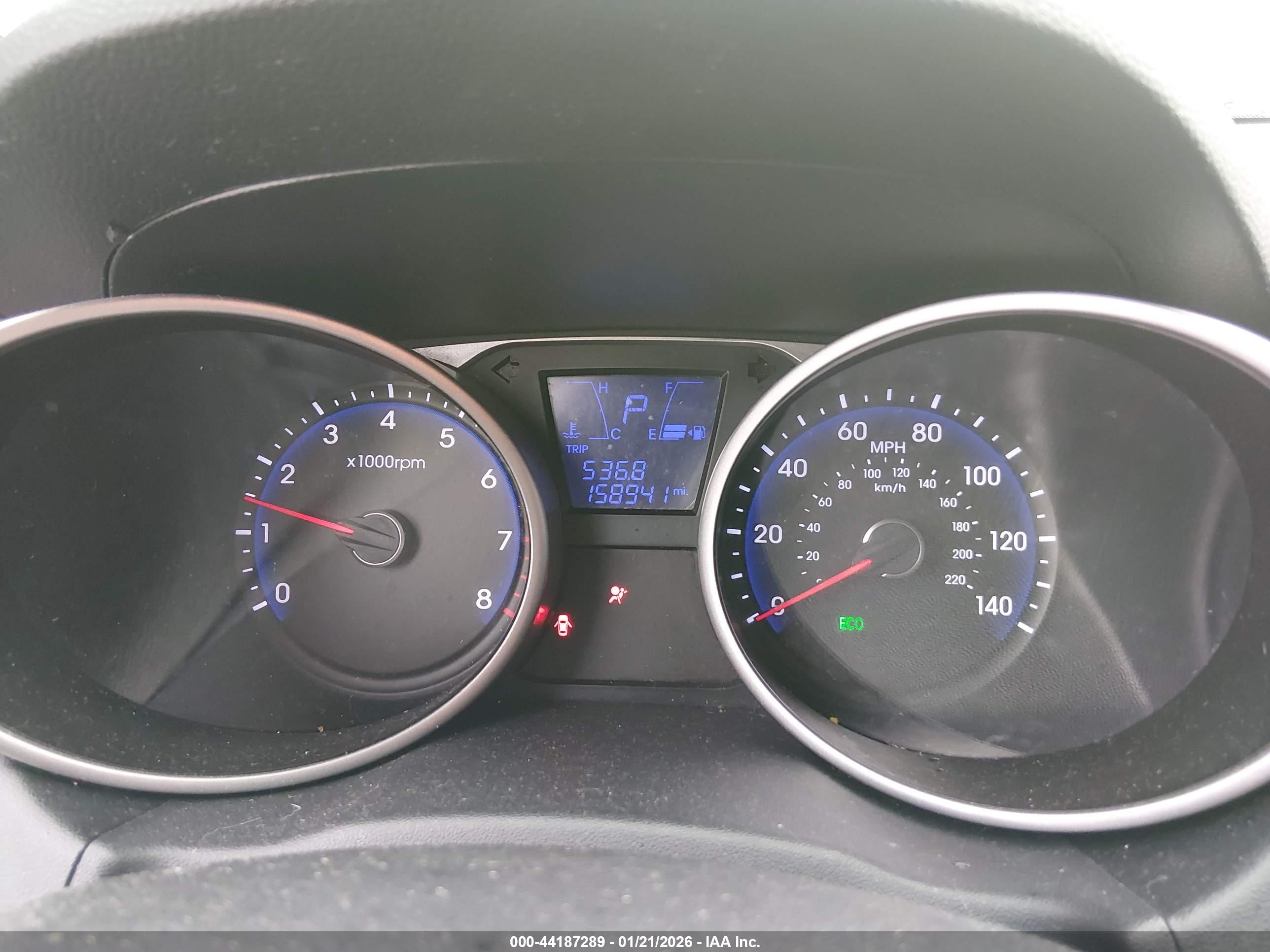 HYUNDAI TUCSON image 7
