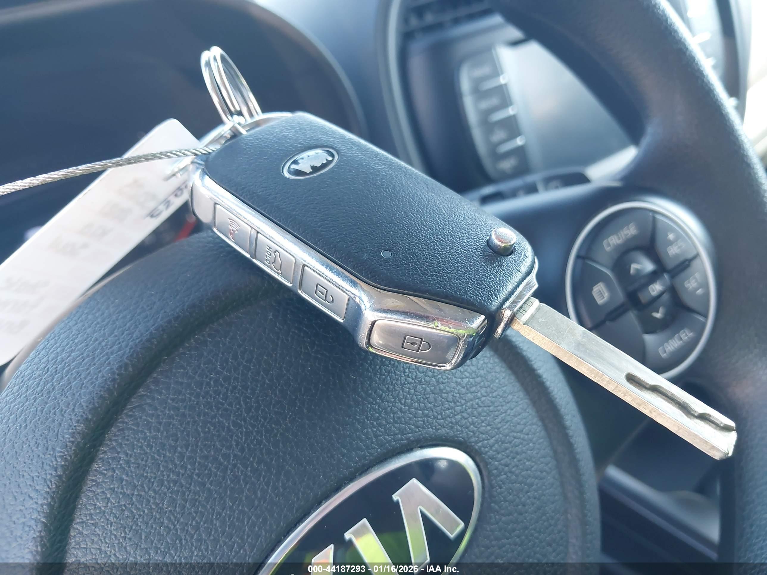 KIA SOUL image 11