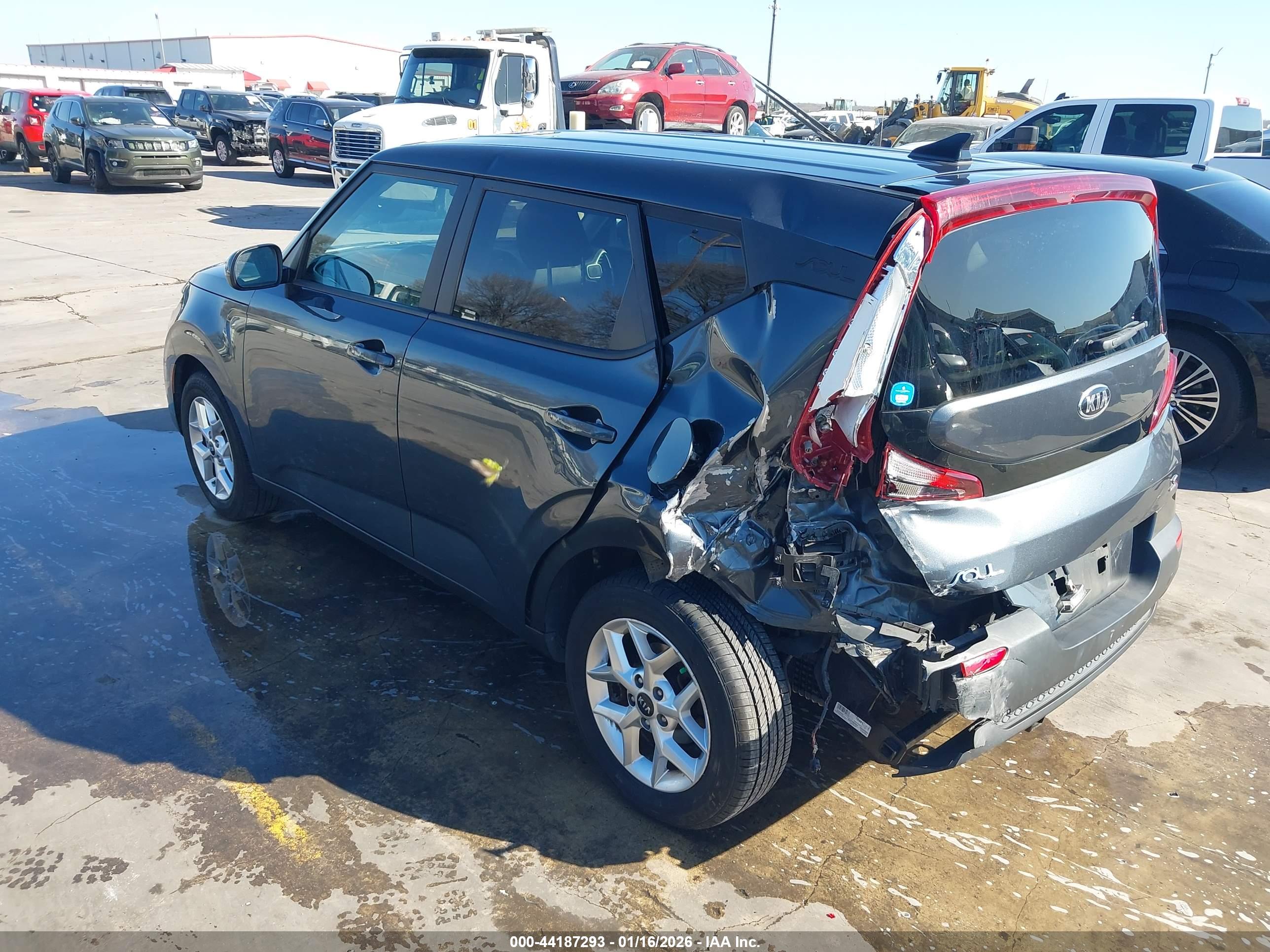 KIA SOUL image 3