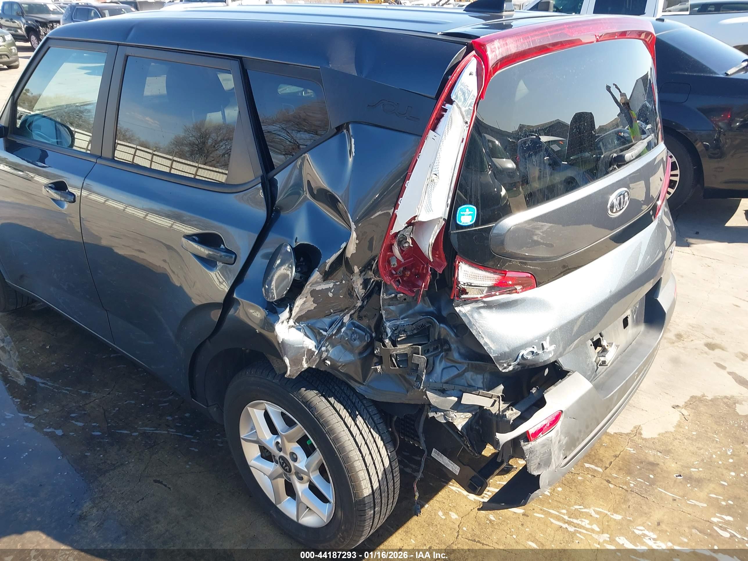 KIA SOUL image 6