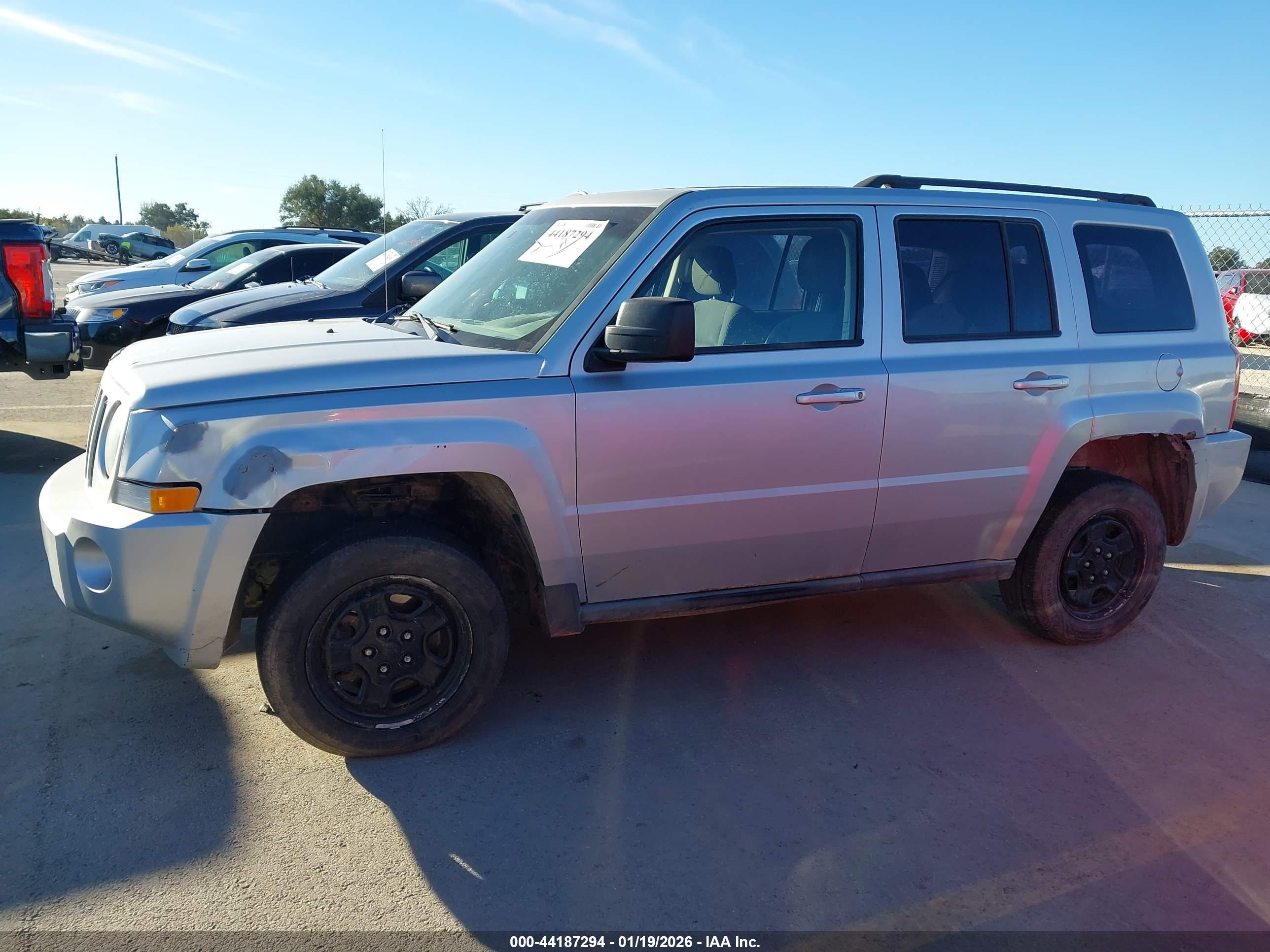 JEEP PATRIOT image 6