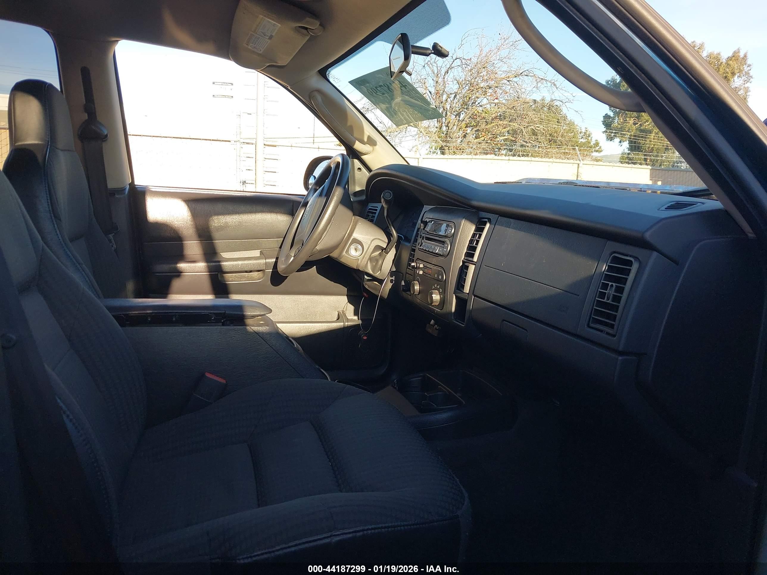 DODGE DURANGO image 5