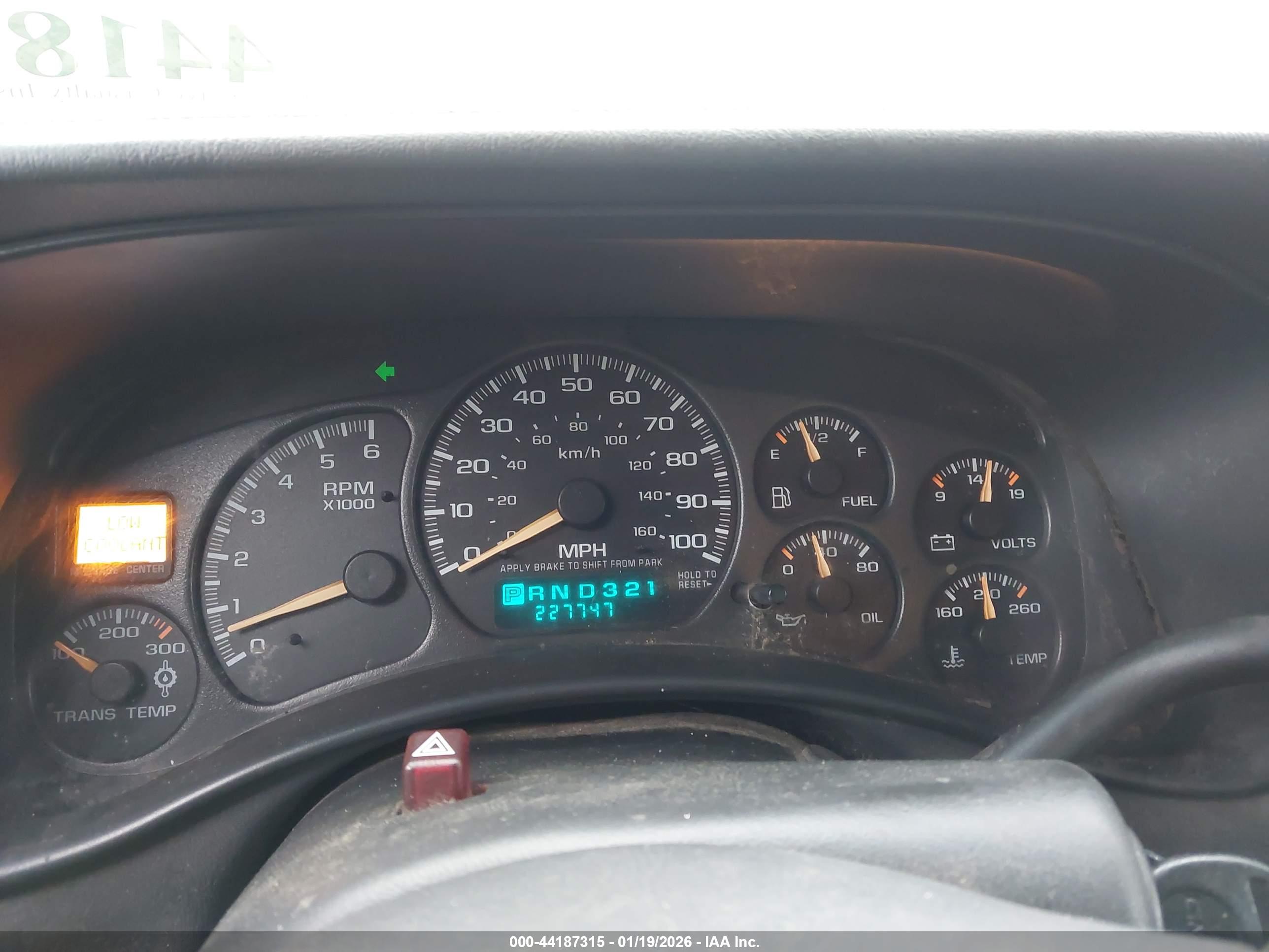 GMC SIERRA image 7