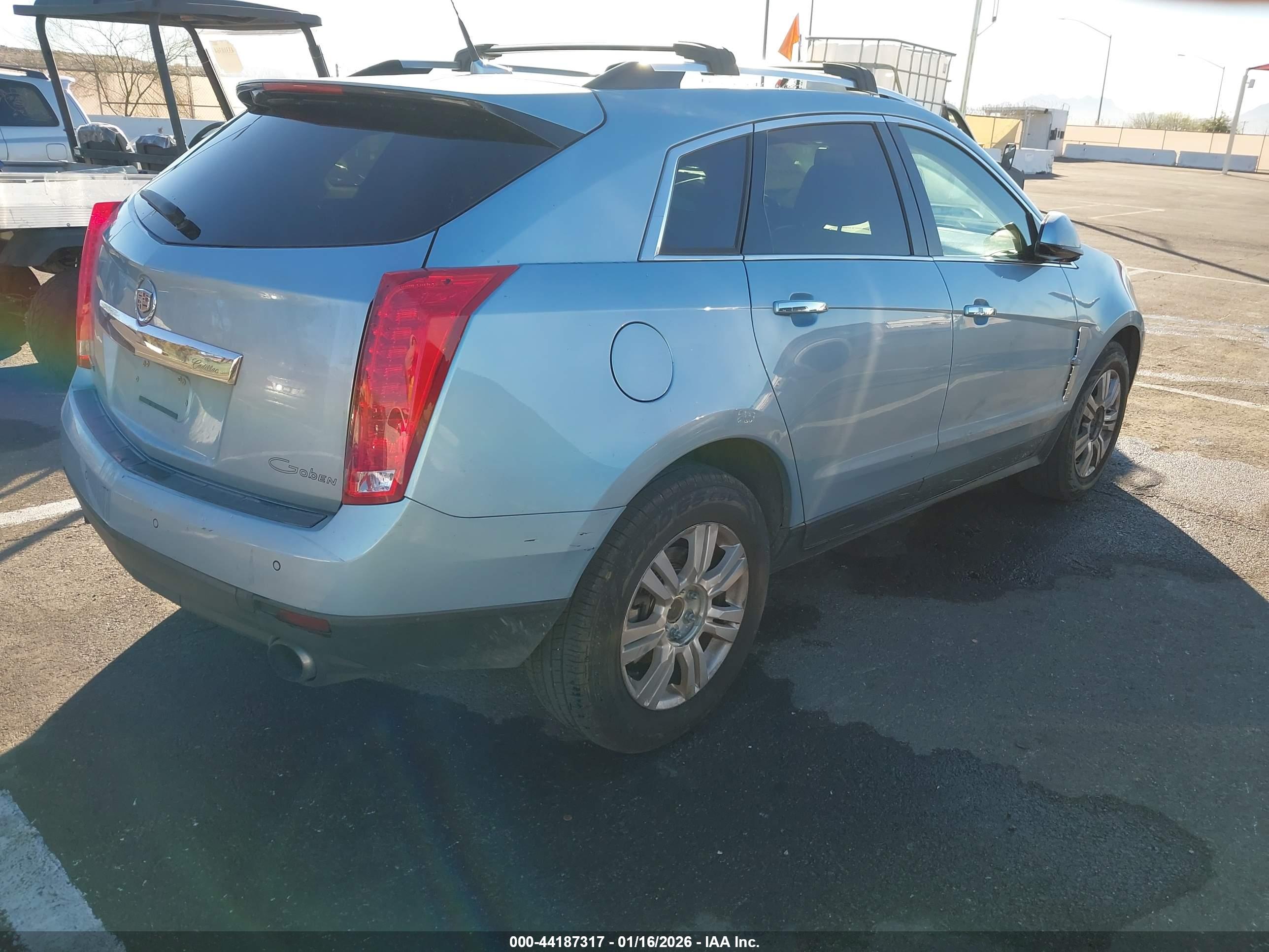 CADILLAC SRX image 4