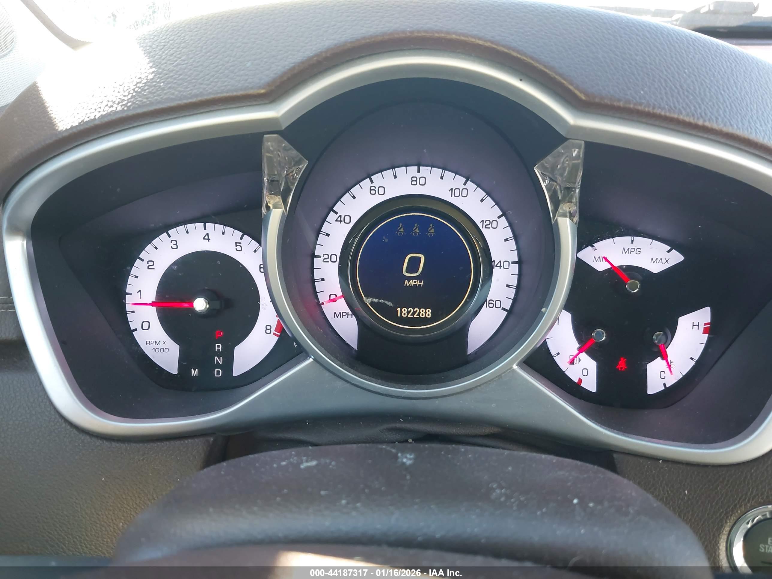CADILLAC SRX image 7
