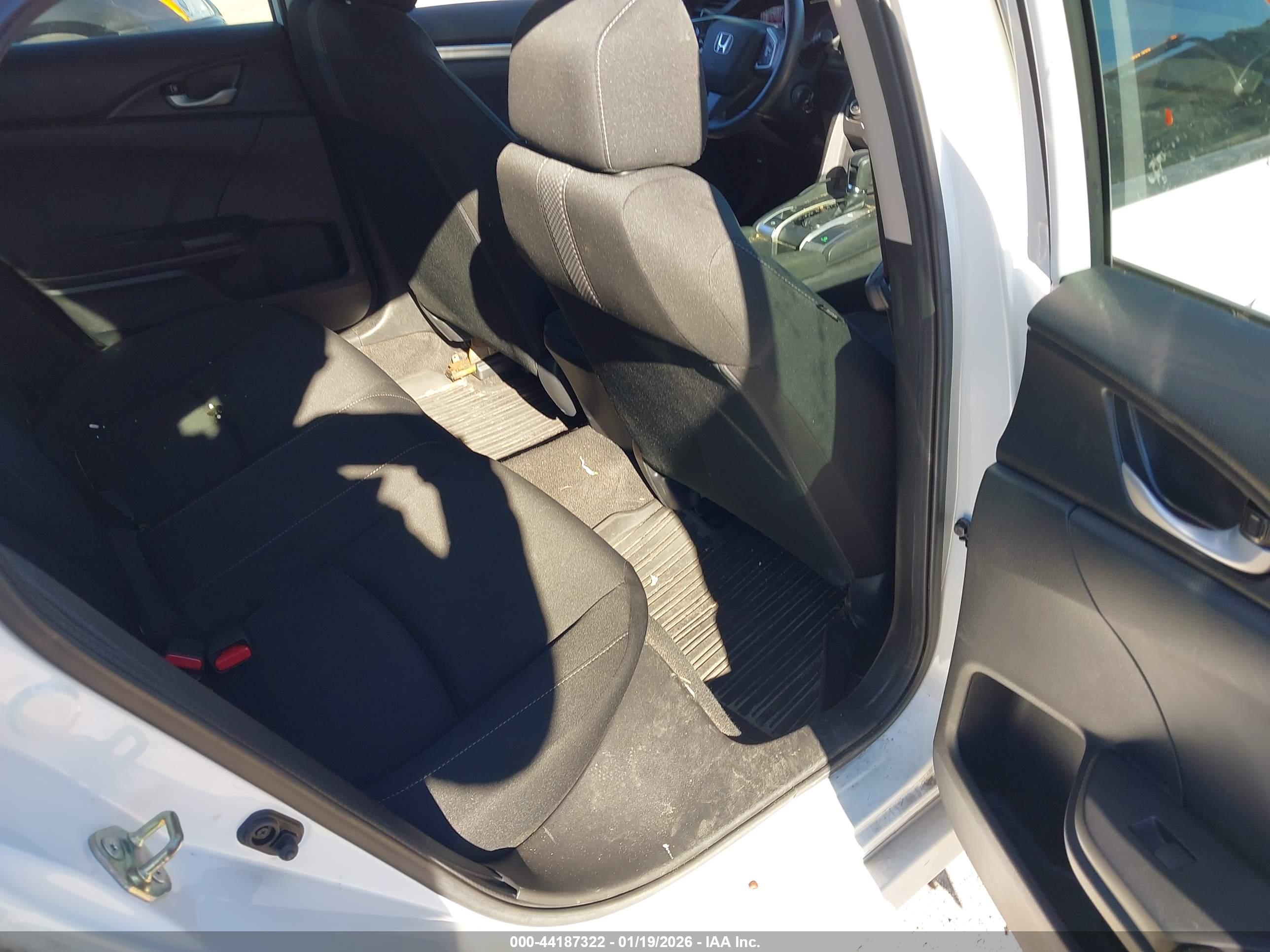 HONDA CIVIC image 8
