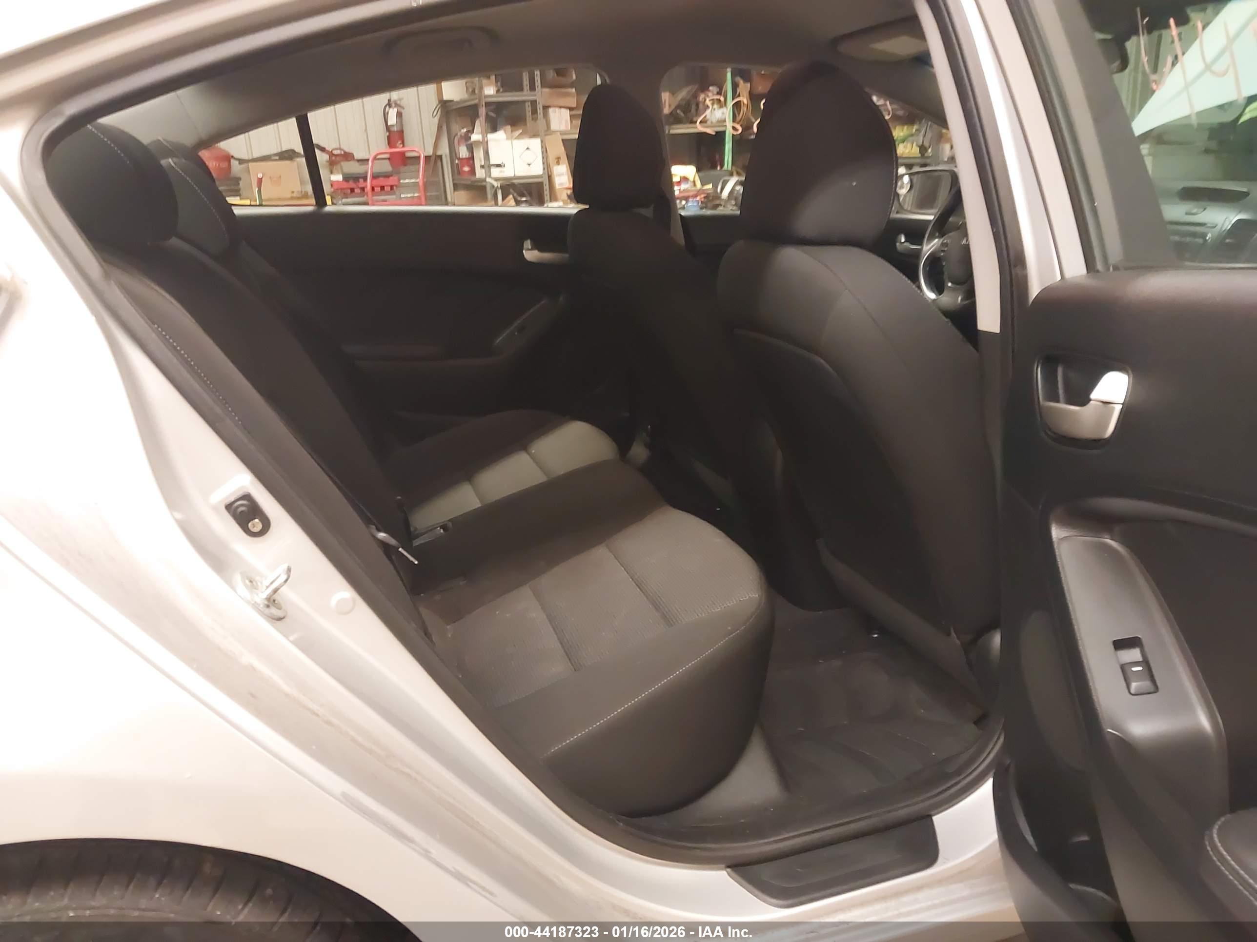 KIA FORTE image 8