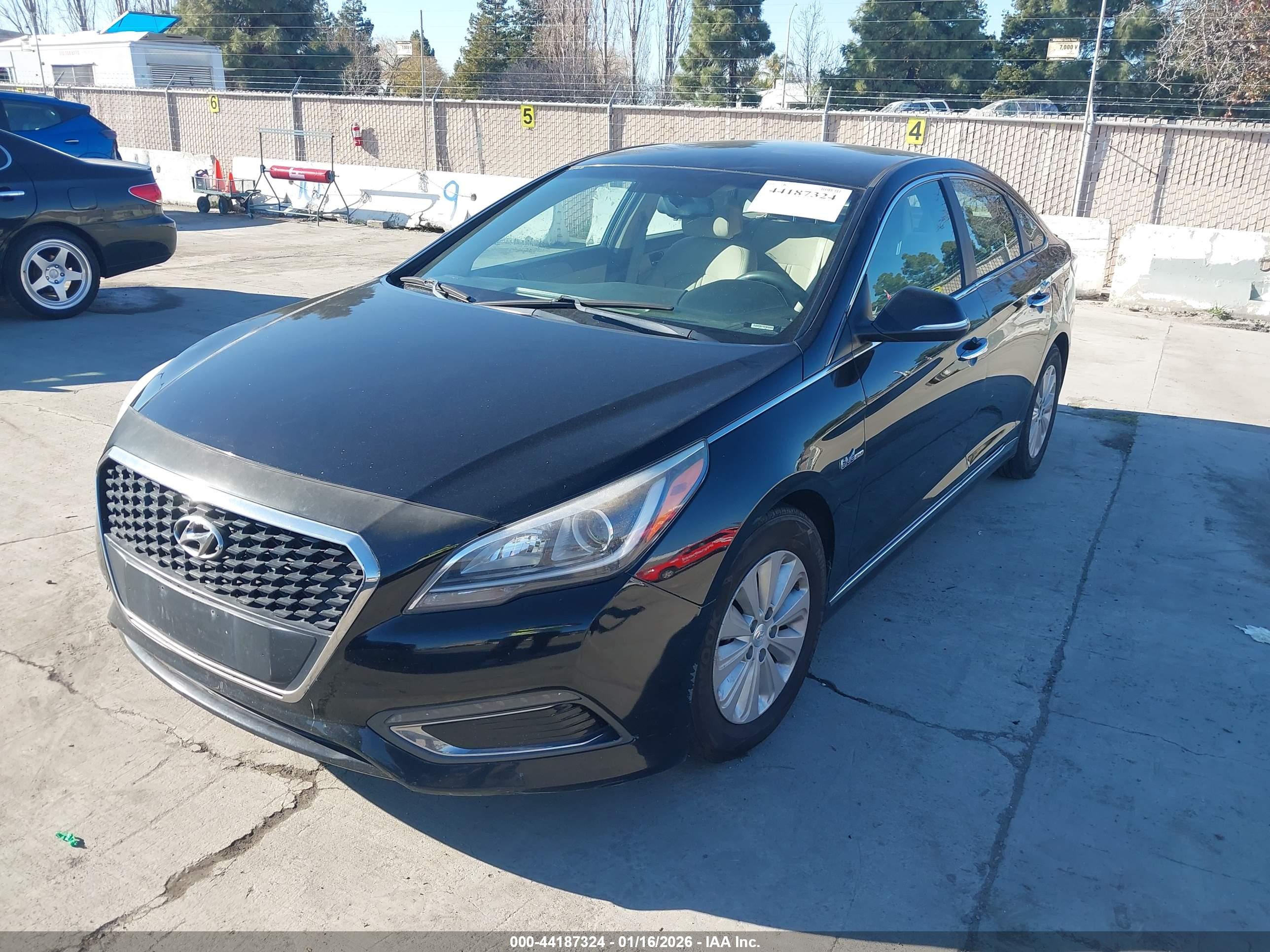 HYUNDAI SONATA image 2